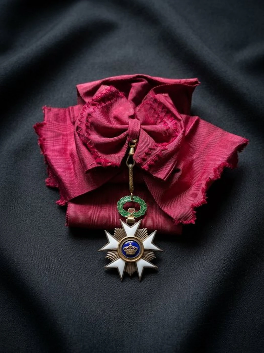 Belgium - Military medal - Order of the Crown - Commander...