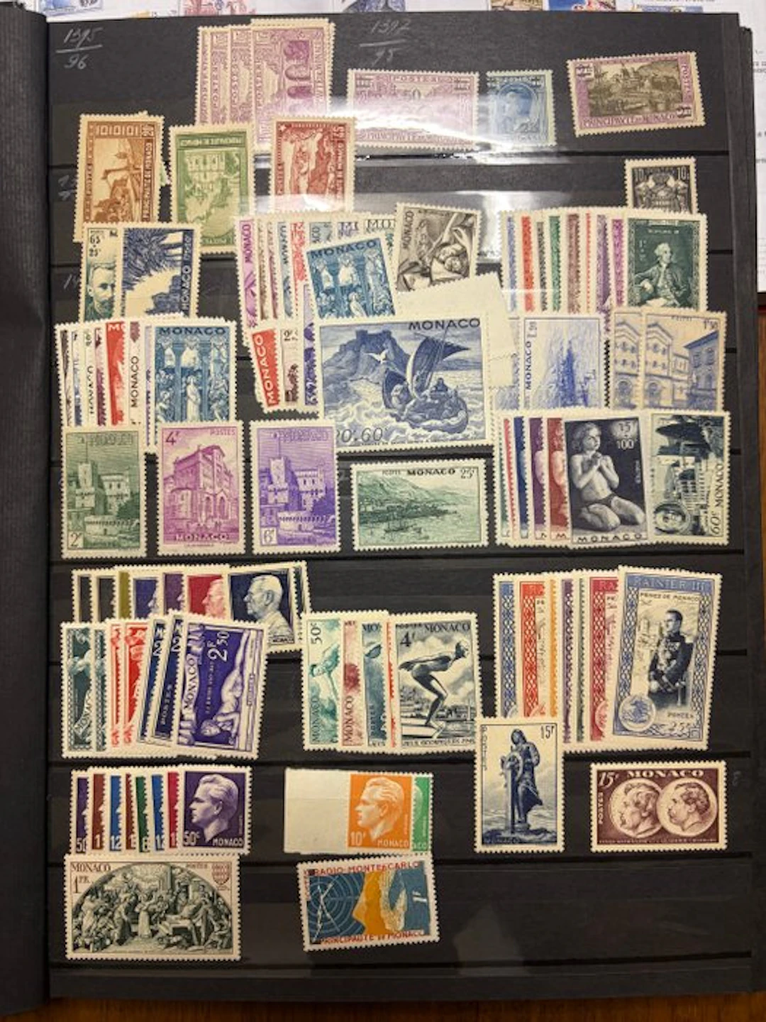 Monaco - Beautiful collection of hundreds of new Monaco stamps