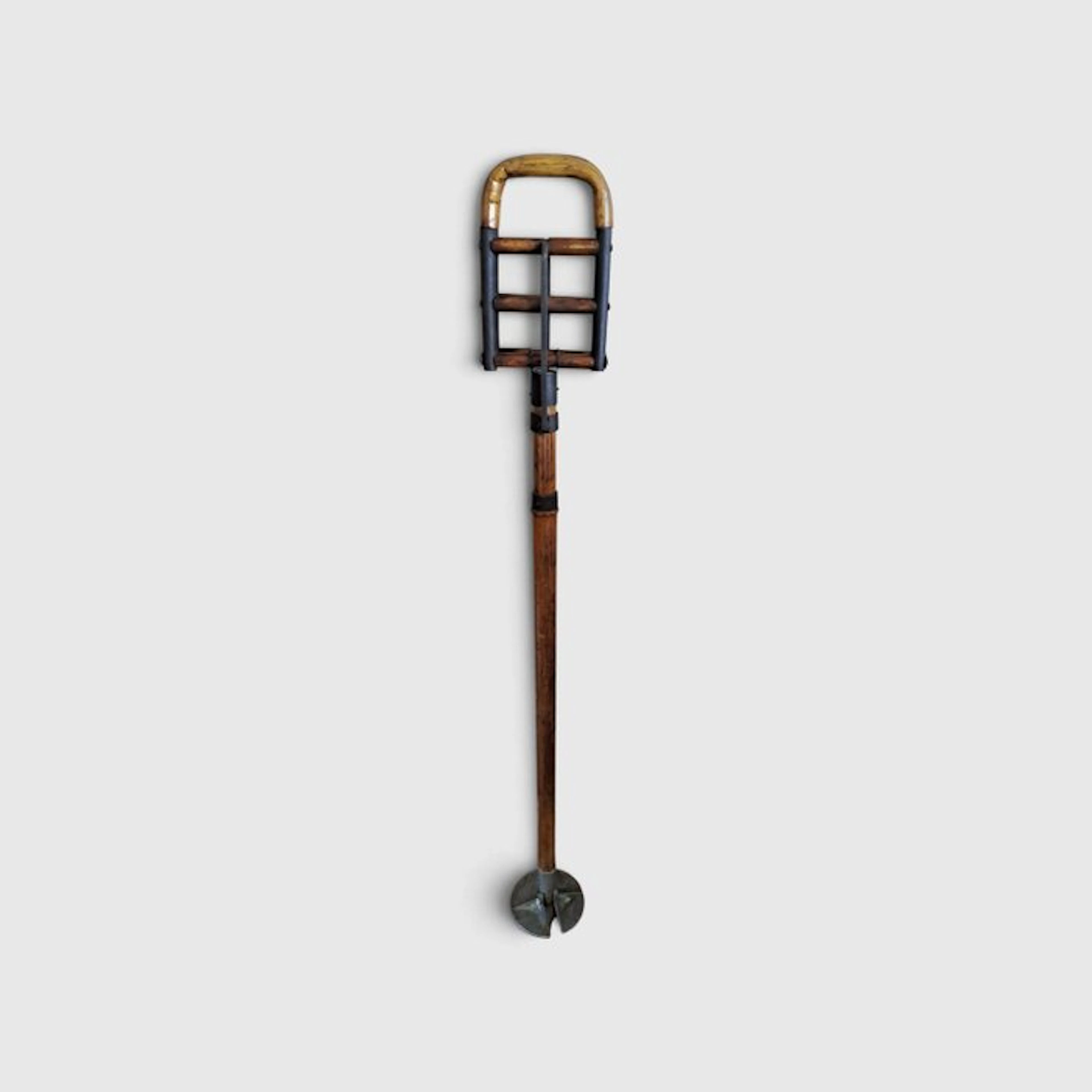 Walking stick - Wood/Metal.