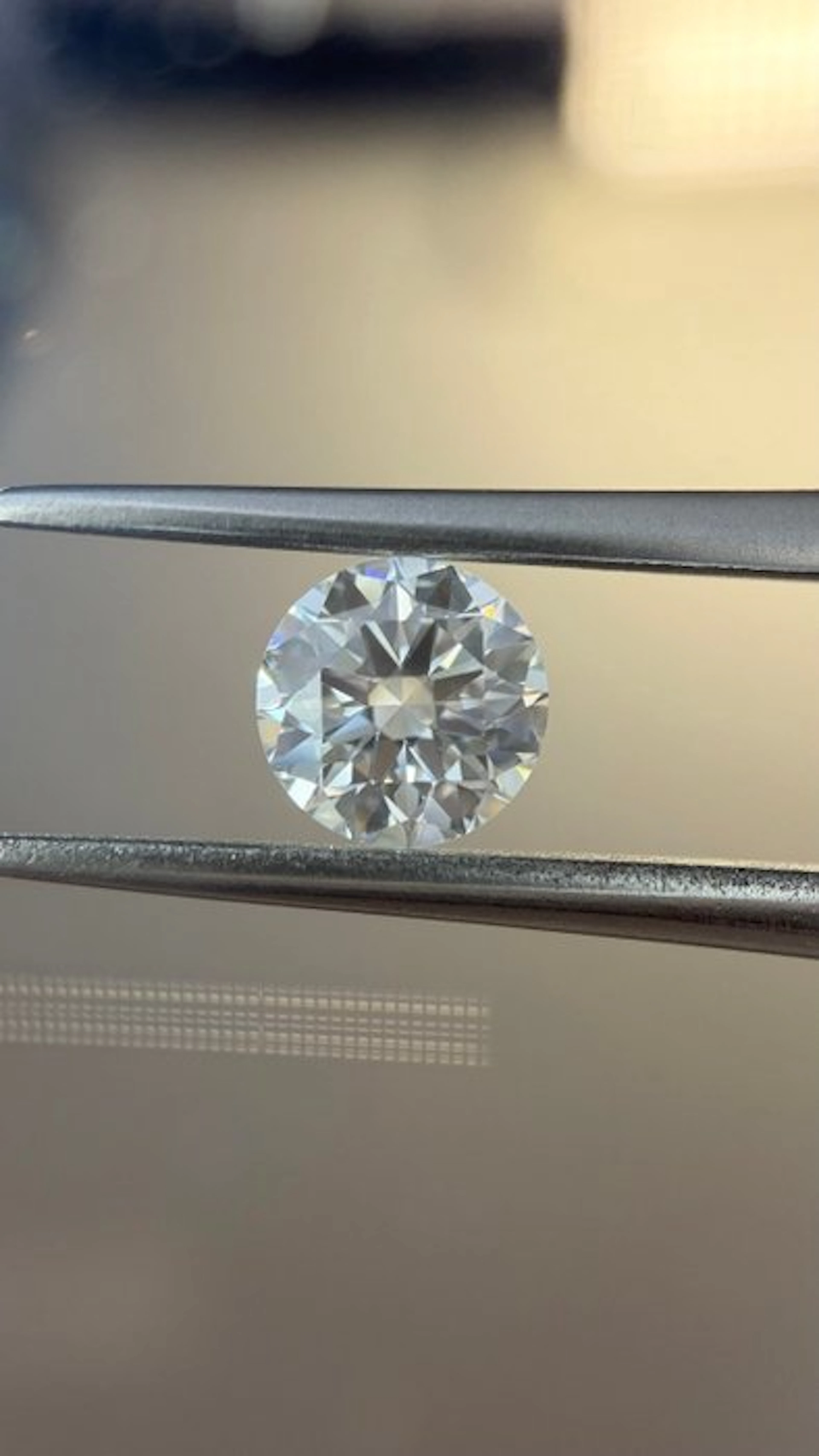 1 pcs Diamond (Natural) - 0.57 ct - Round - G - VVS1...