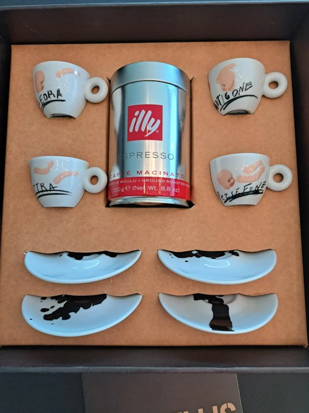 illy - Jannis Kounellis - Coffee set (4) - KOUNELLIS - Porcelain