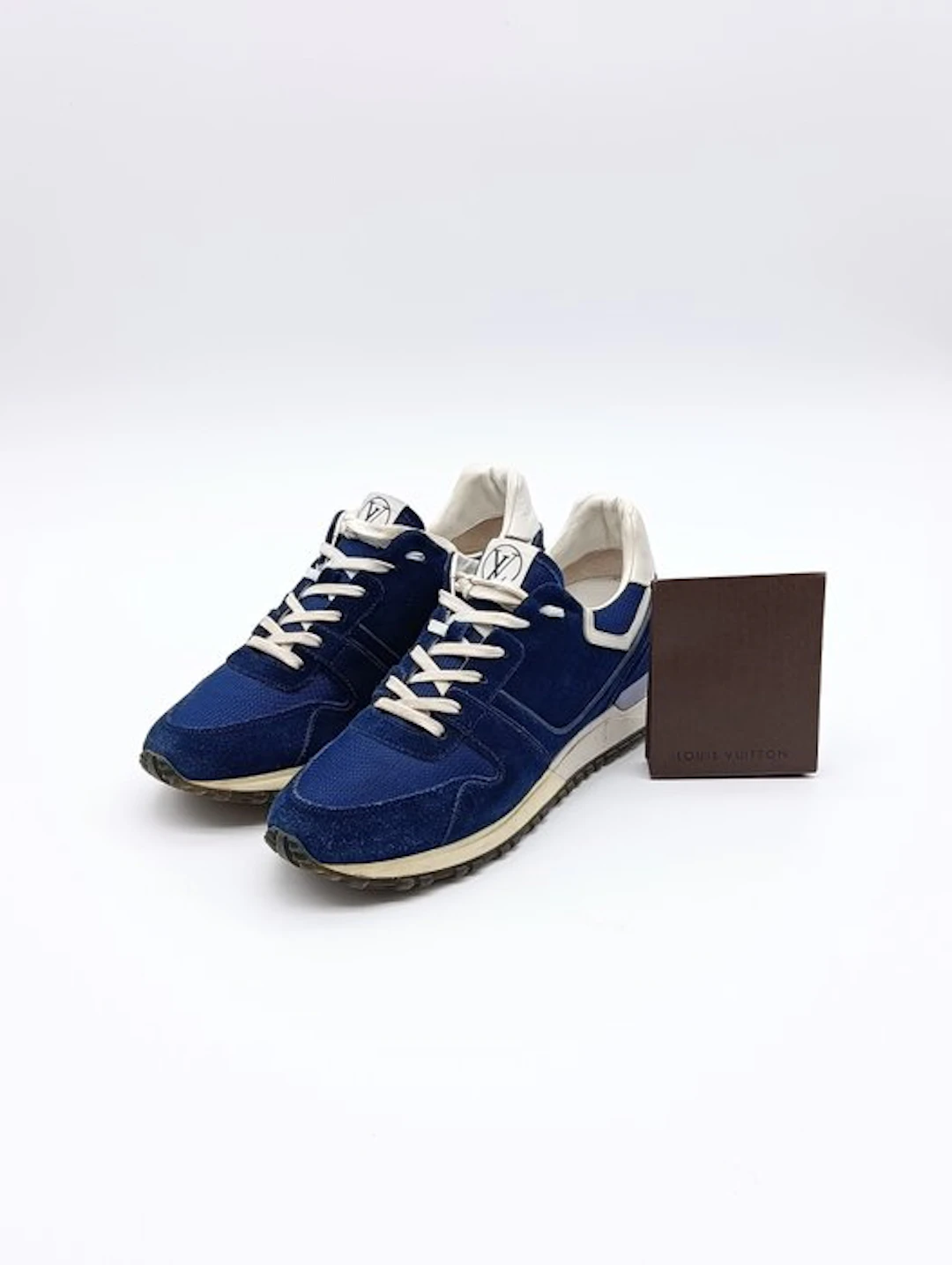 Louis Vuitton - RunAway - Low-top trainers - Size: EU 38.5