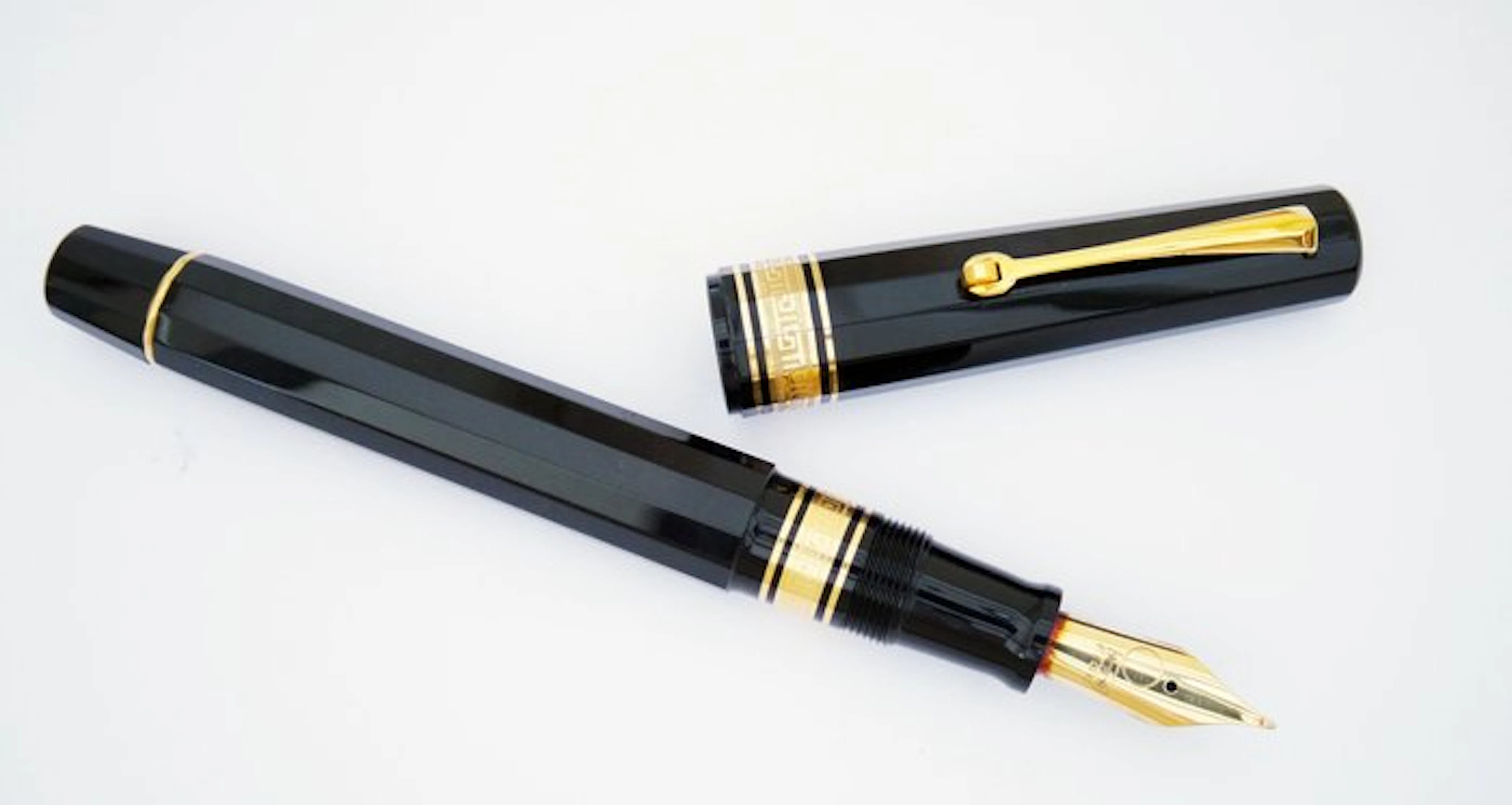 Omas - Paragon for FIGC - Fountain pen