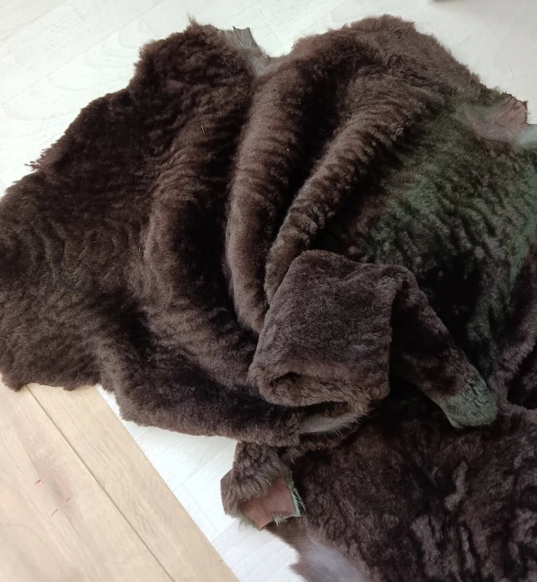 Onbekend - Carpet - 90 cm - 73 cm - Genuine Sheepskin Pelt