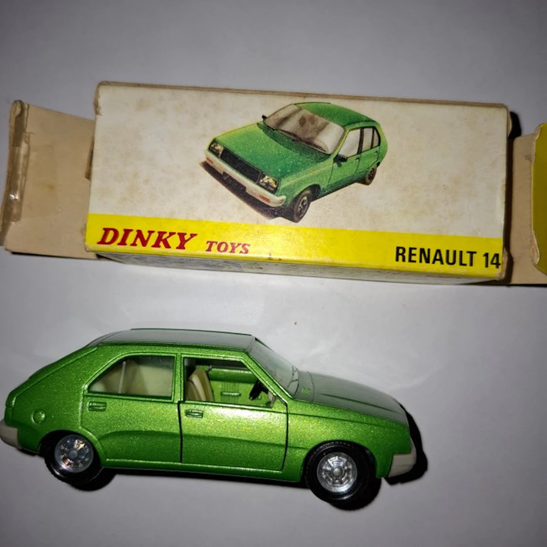 Dinky Toys 1:43 - Model car - Renault 14