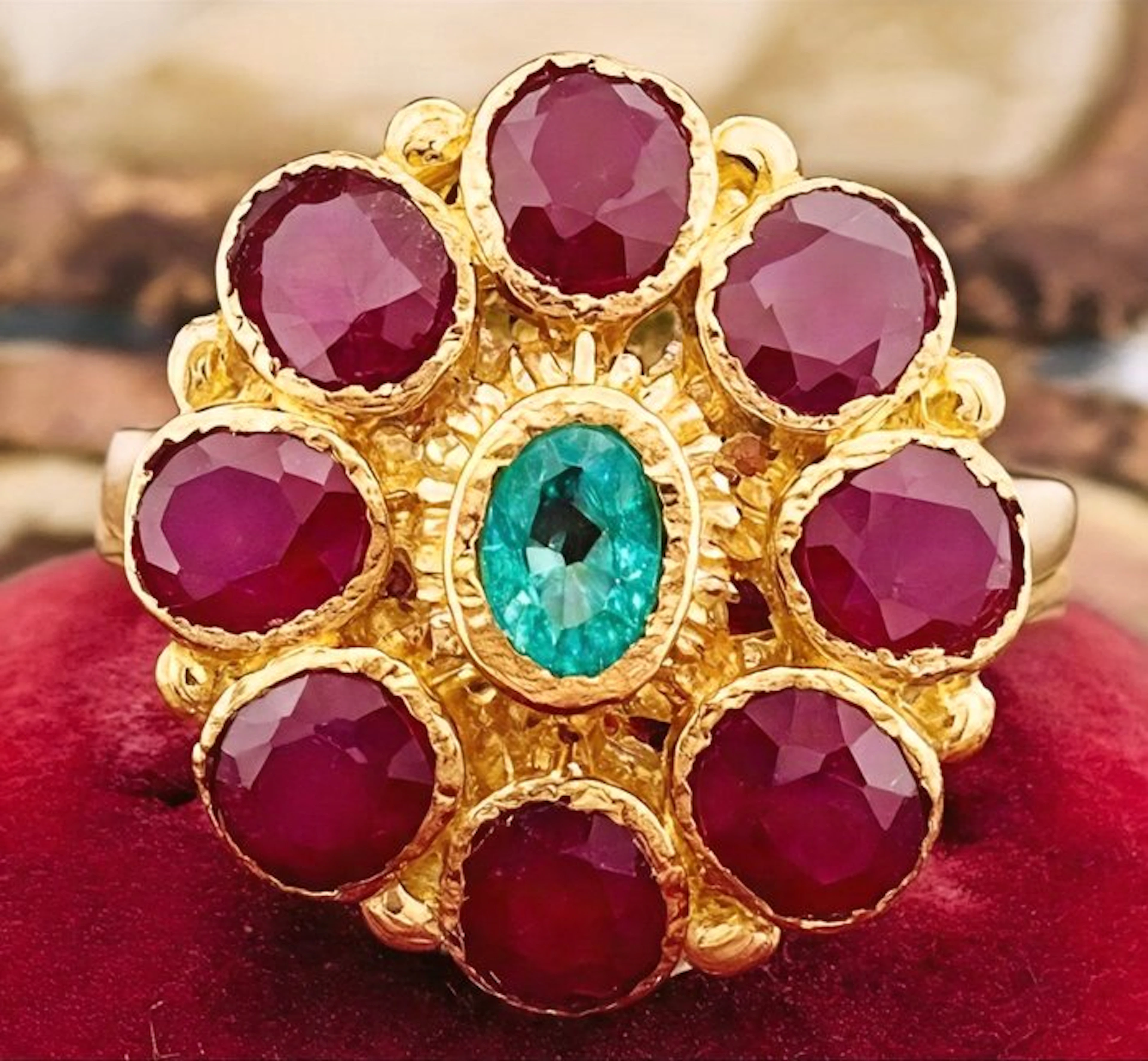 No reserve price - Ring - 9 kt. Yellow gold, Silver Emerald - Ruby