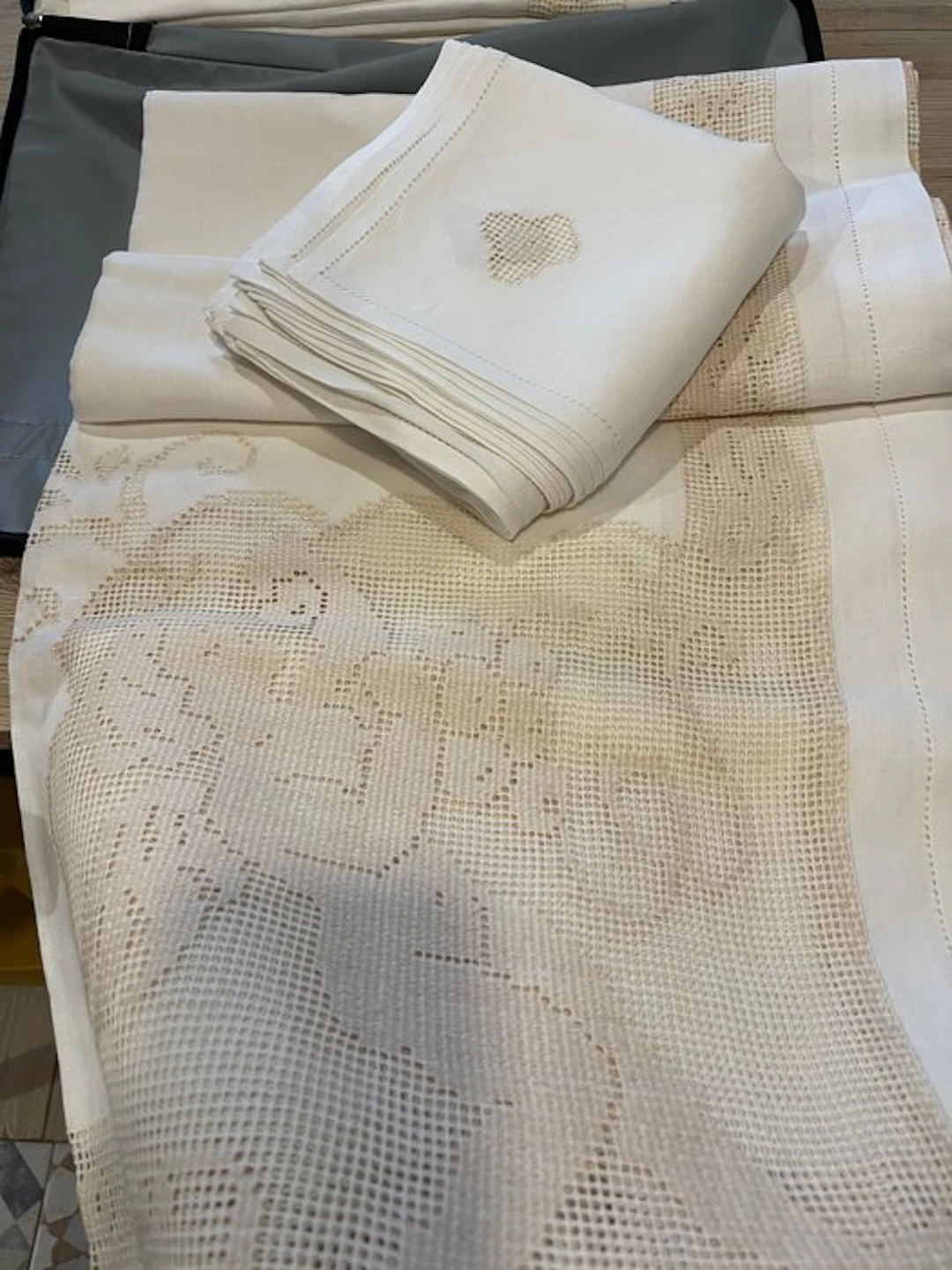 Bed sheet (3) - 270 cm - 180 cm