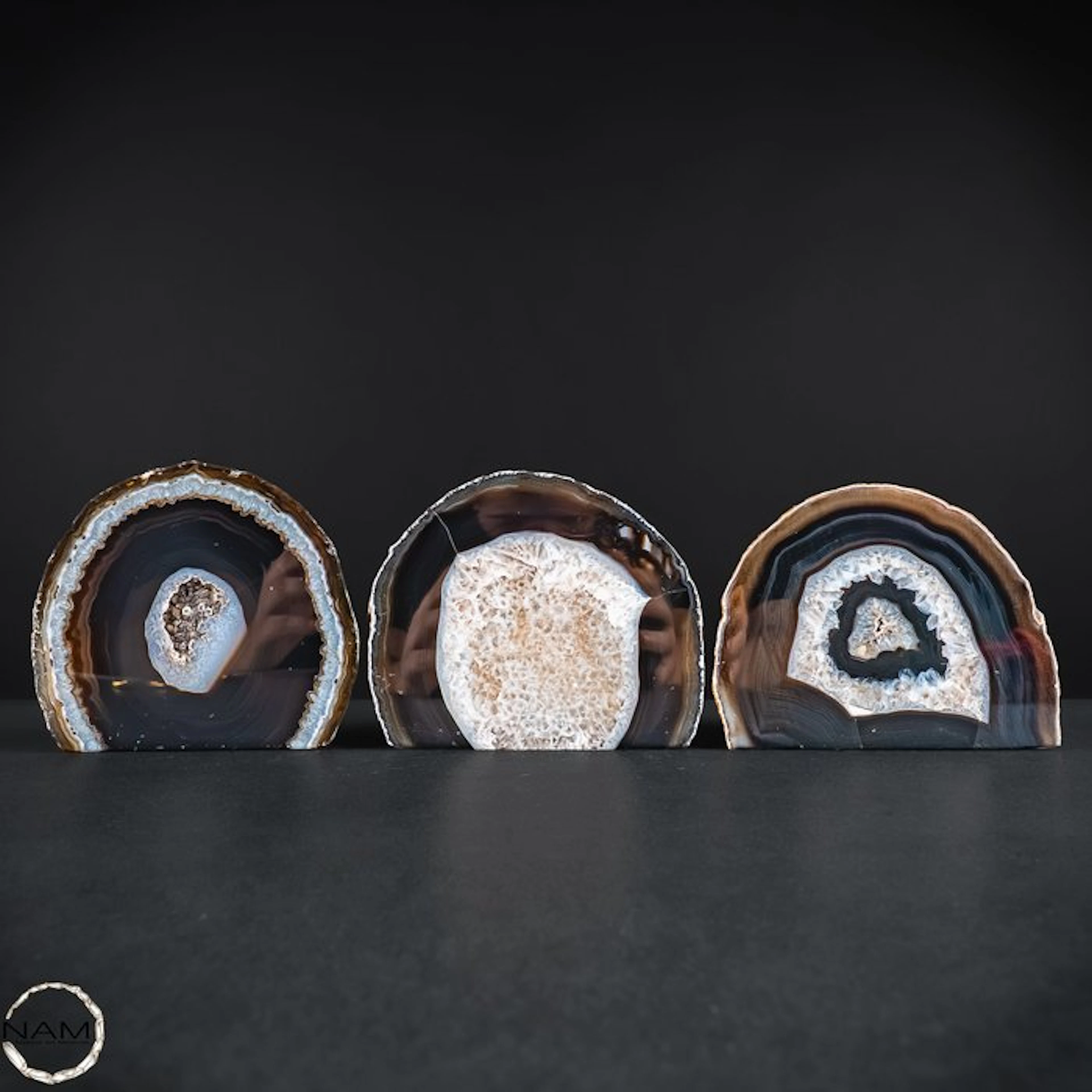 Exquisite agate slices – Natural-looking texture with an...
