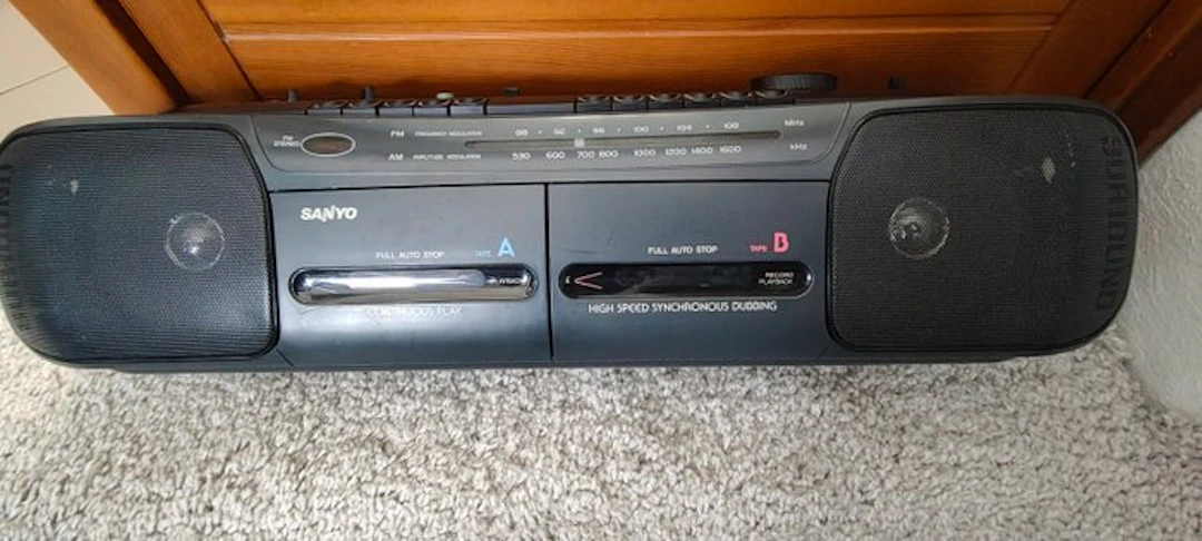 Sanyo - MW732F 'Boombox' Cassette recorder-player