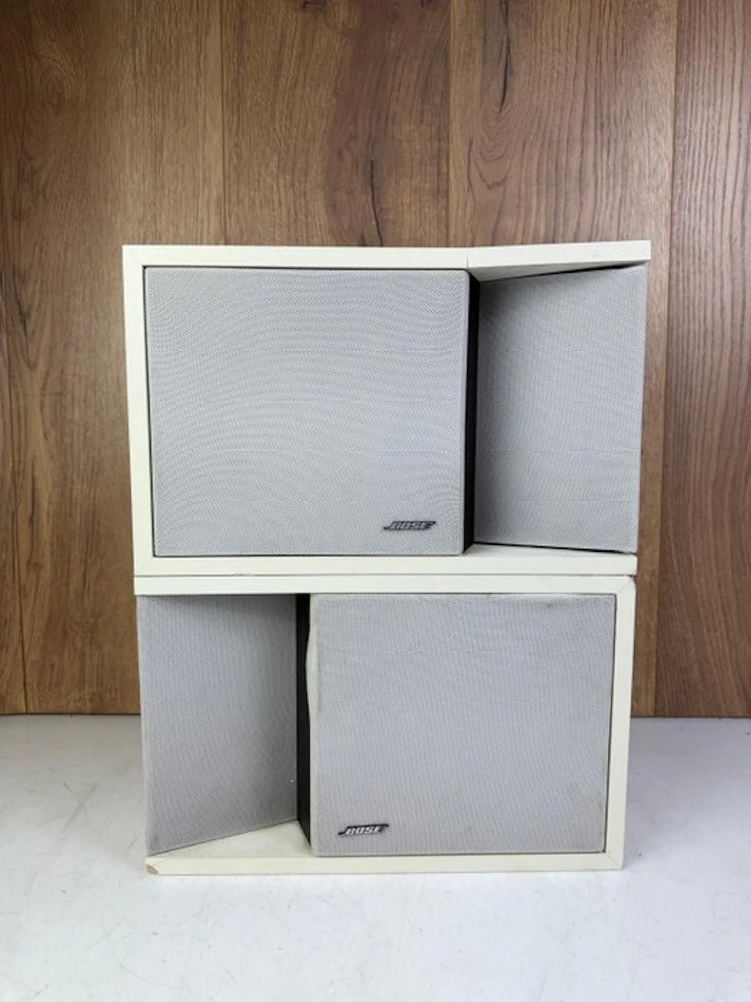 Bose - 205 - Direct/reflecting with free field tweeter Speaker set