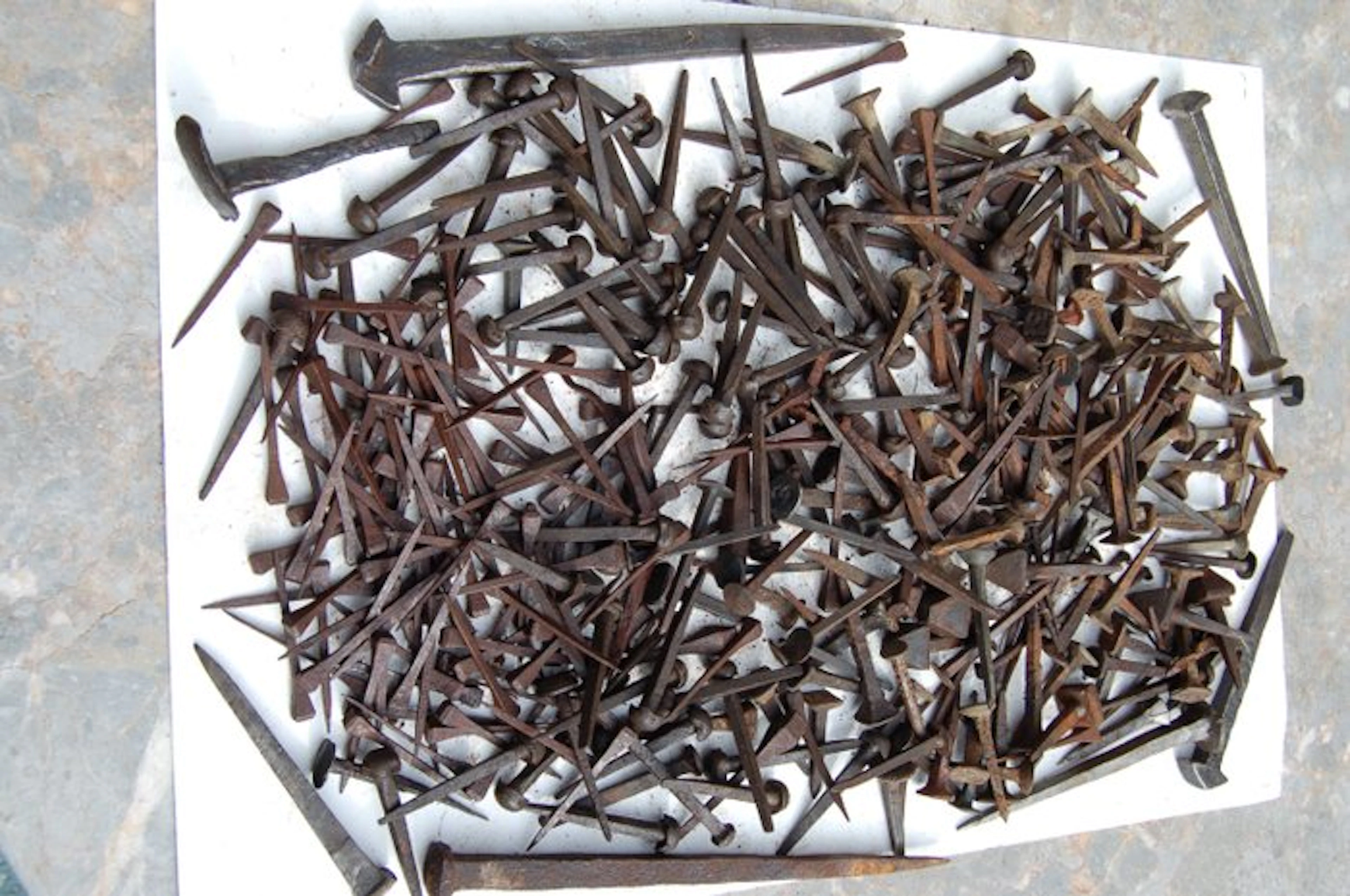 Timmernagels of spijkers - Working tool (600)