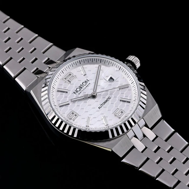 Norton - Marco Polo - Automatic - Bracciale Integrato...