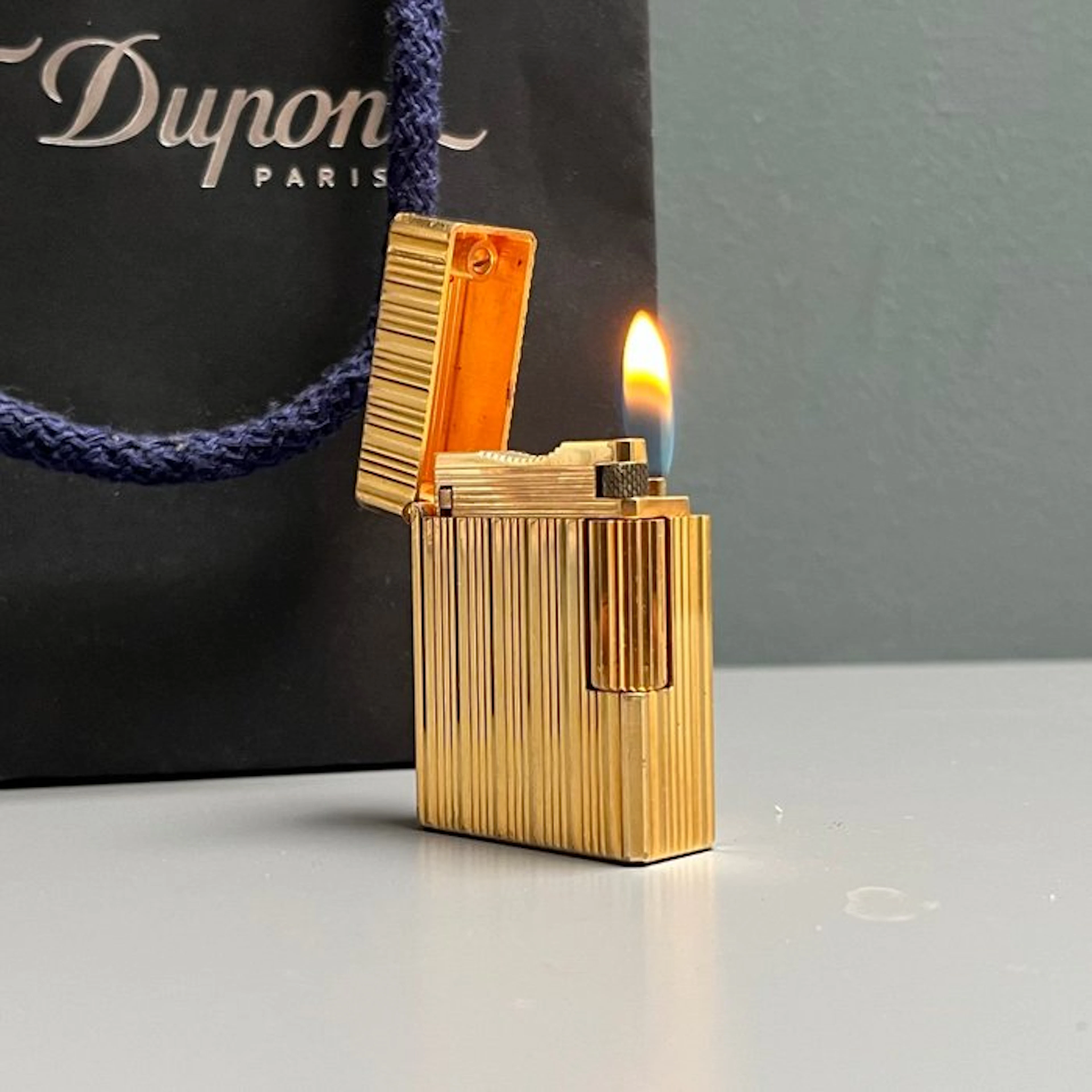 S.T. Dupont - Lighter - Gold-plated