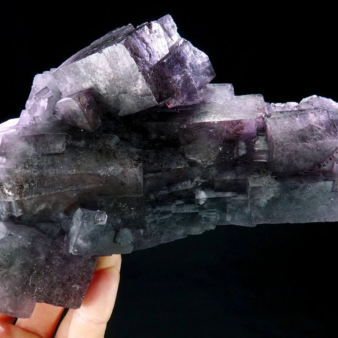 Fluorite 'briquet-faden' floater with Quartz 'The Gun' - Akwana
