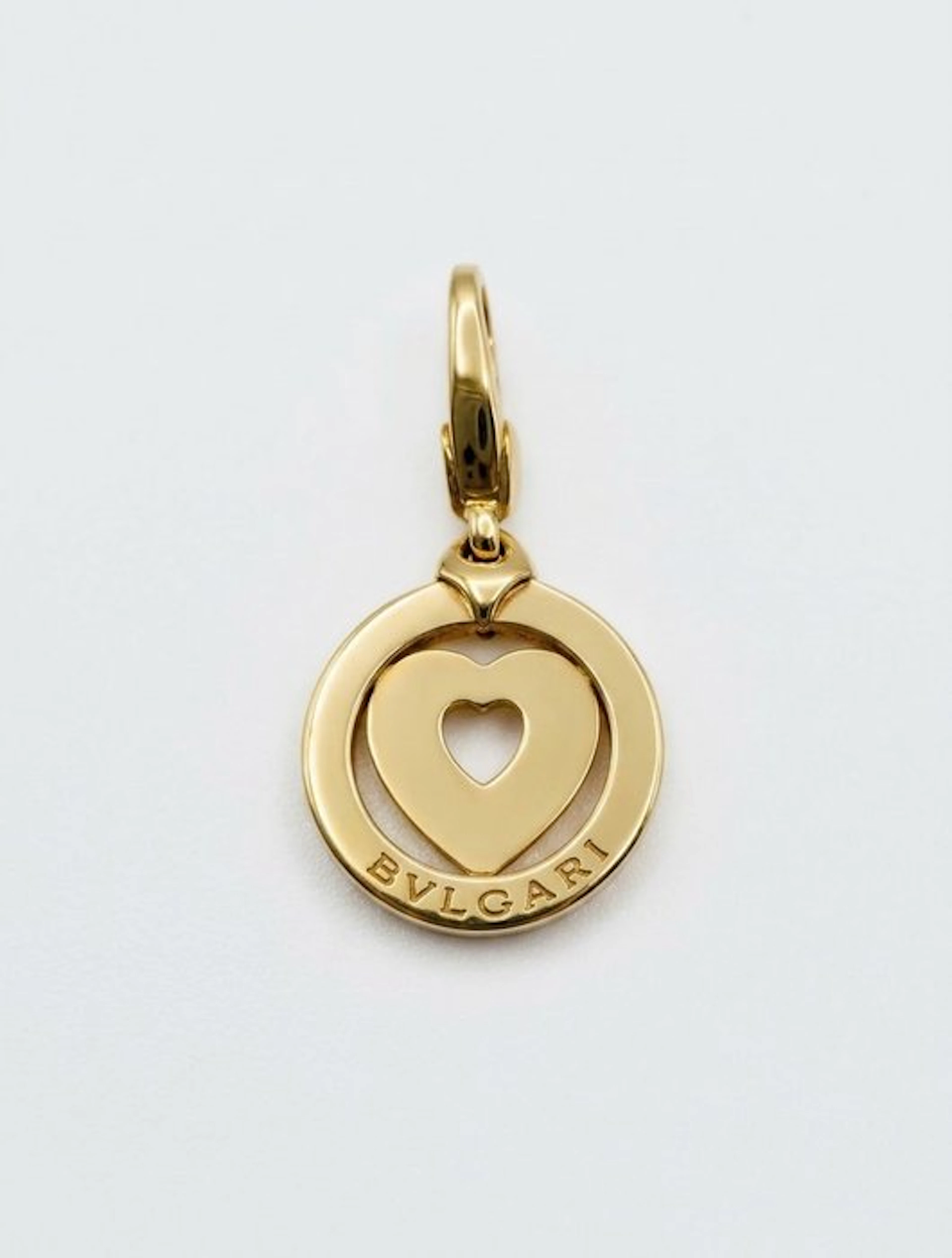 Bvlgari - Pendant - 18 kt. Yellow gold - Heart