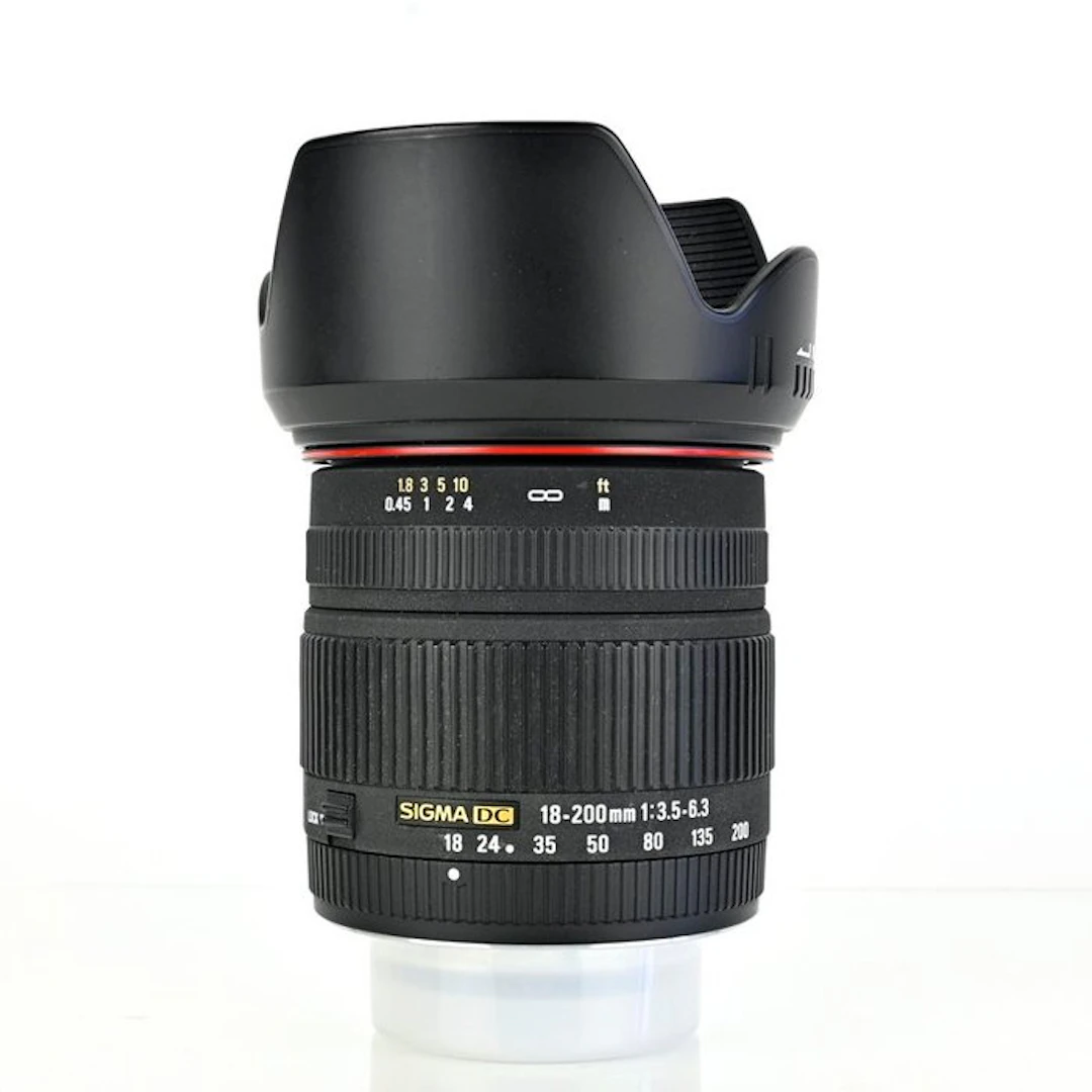 Sigma 18-200mm 1:3.5-6.3 DC Zoomlens