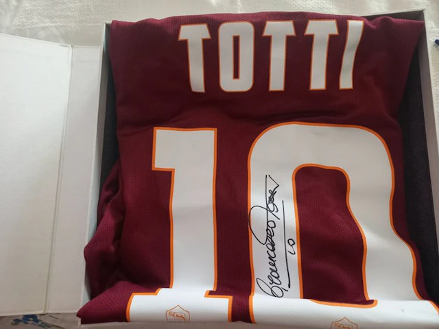 AS Roma - Italian Football League - Francesco Totti - 2014 - Football shirt