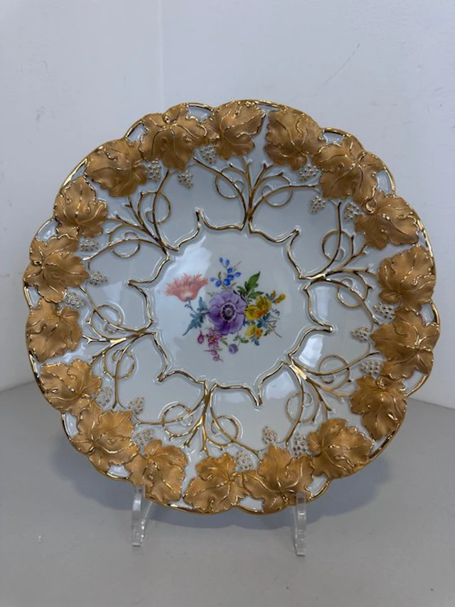 Meissen - Dish - Weinlaub - Porcelain