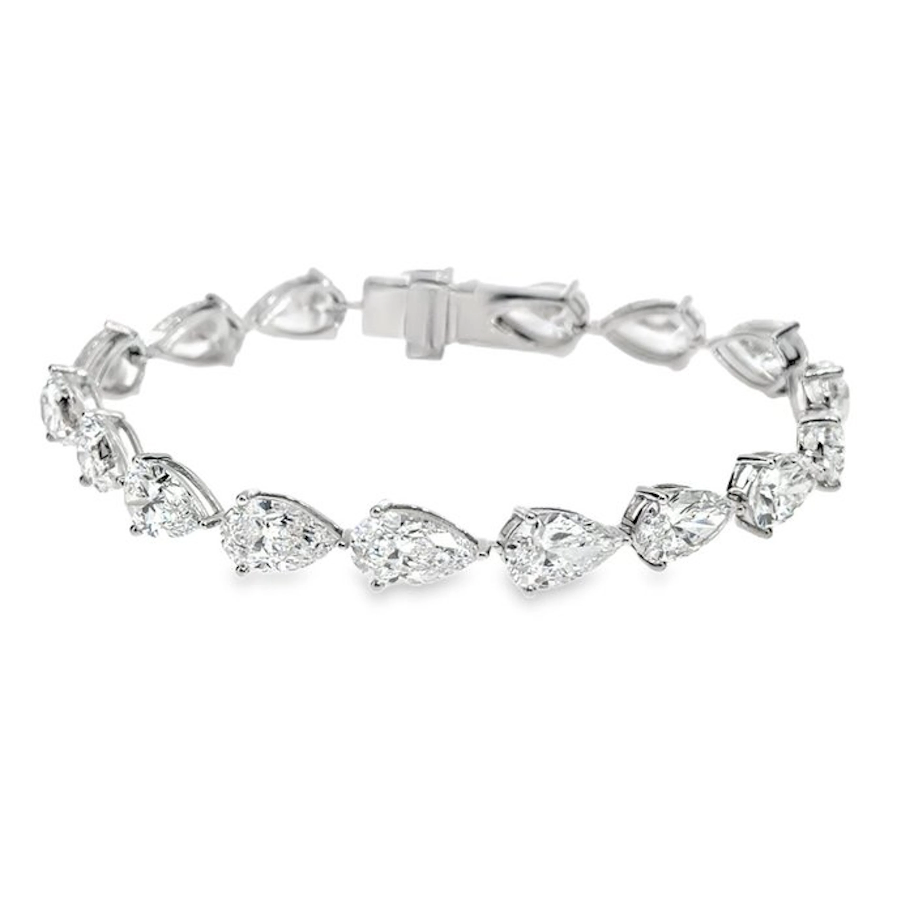 Bracelet - 14 kt. White gold - 21.69ct. tw. Diamond (Lab-grown)