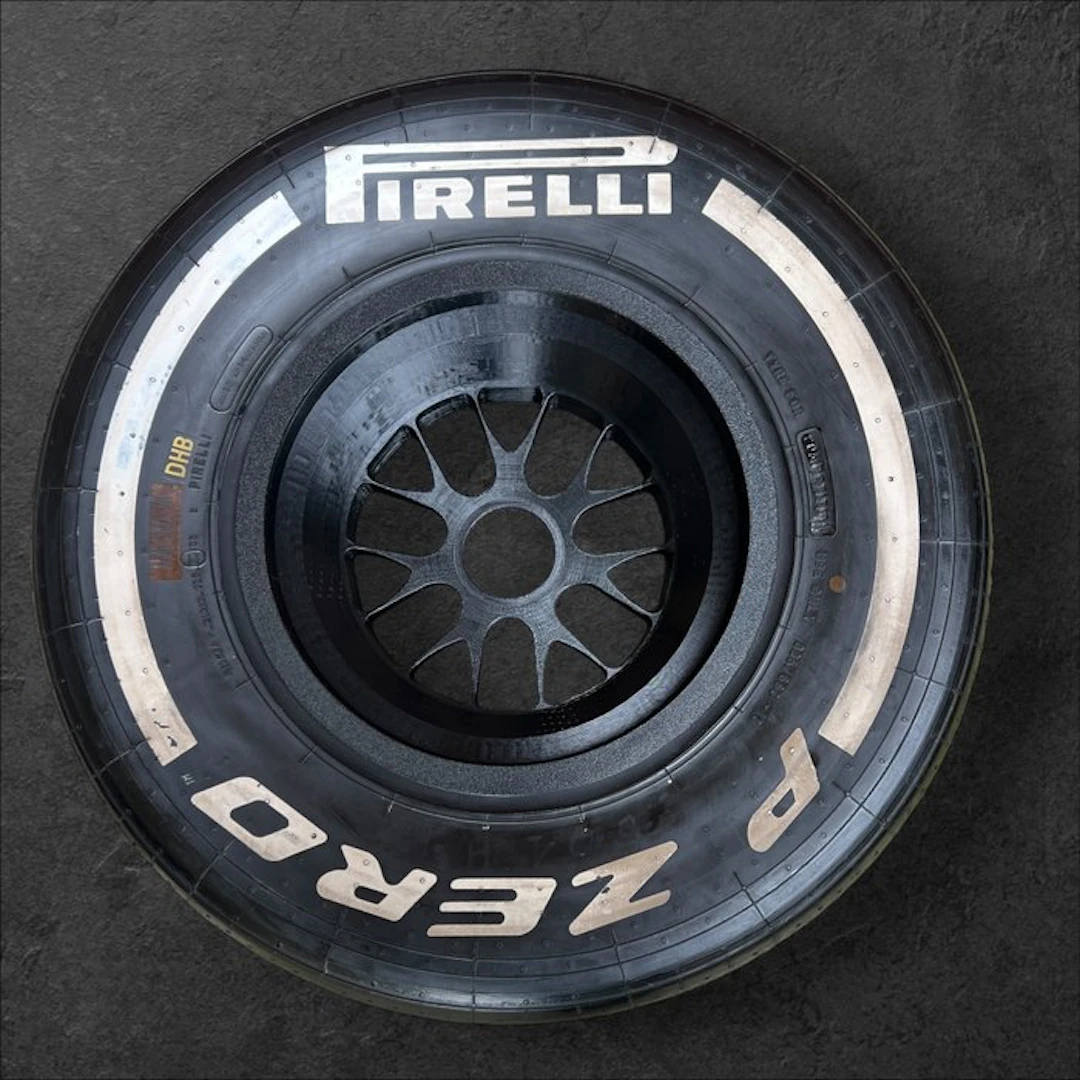 Tyre (1) - Pirelli - PZero F1