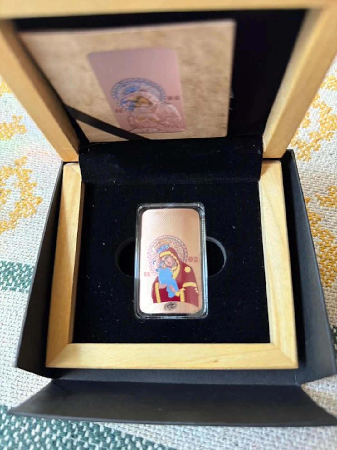 World. Medal ND "Icon of the Mother of God Pochaevskaya" Rose Gold 1 oz (.999)