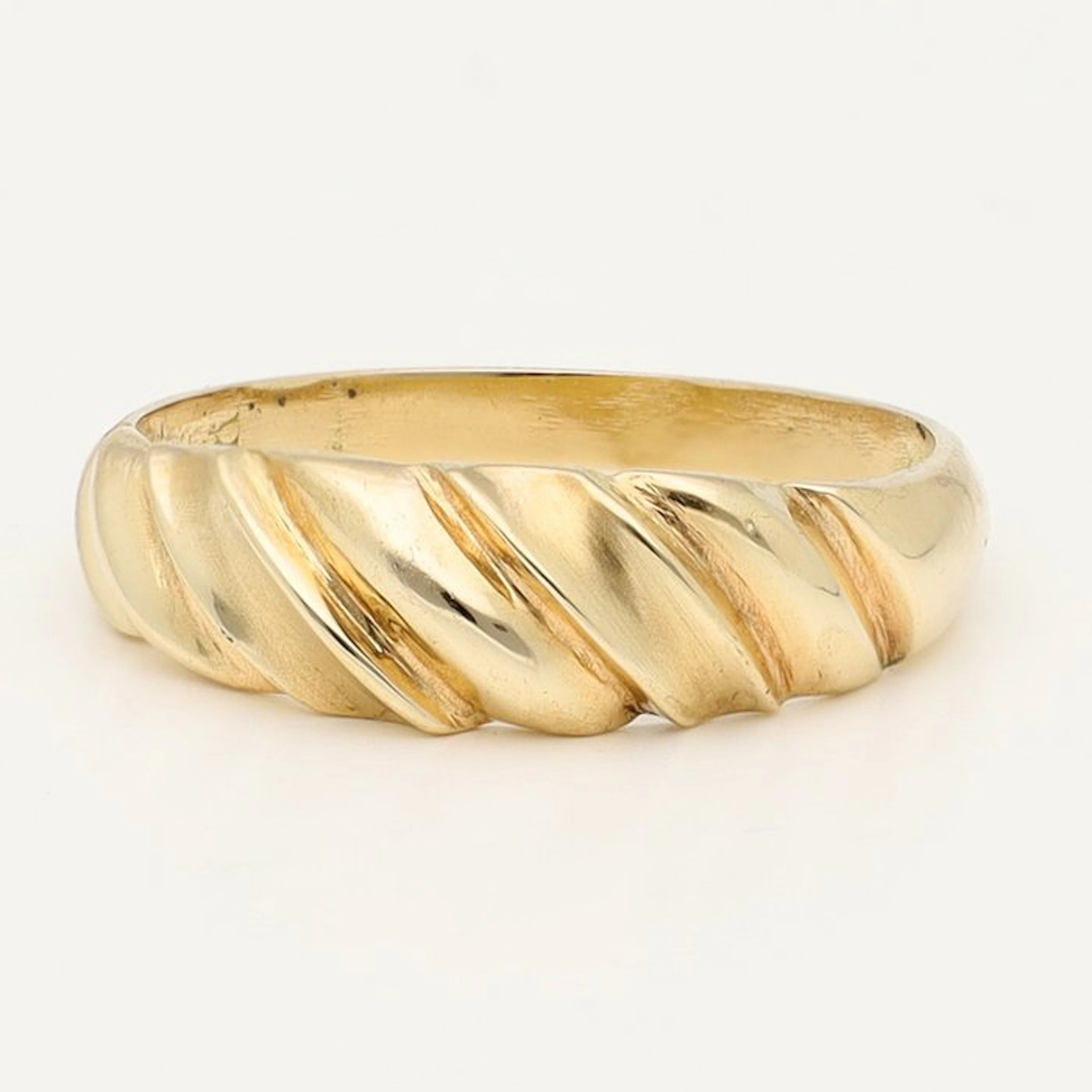 Ring - 14 kt. Yellow gold