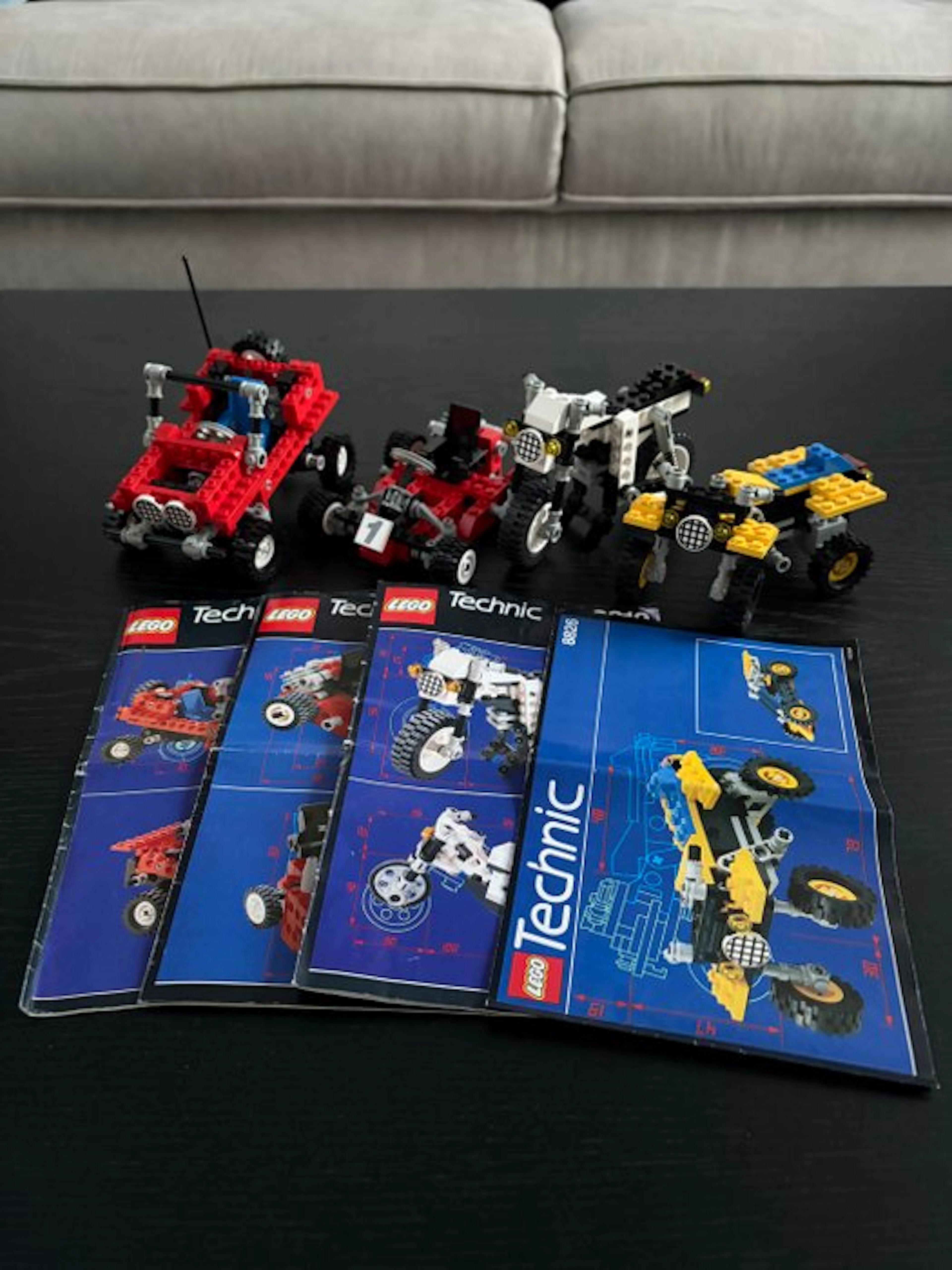 LEGO Set - Technic - Vintage. Sets: 8820; 8815; 8810; 8826