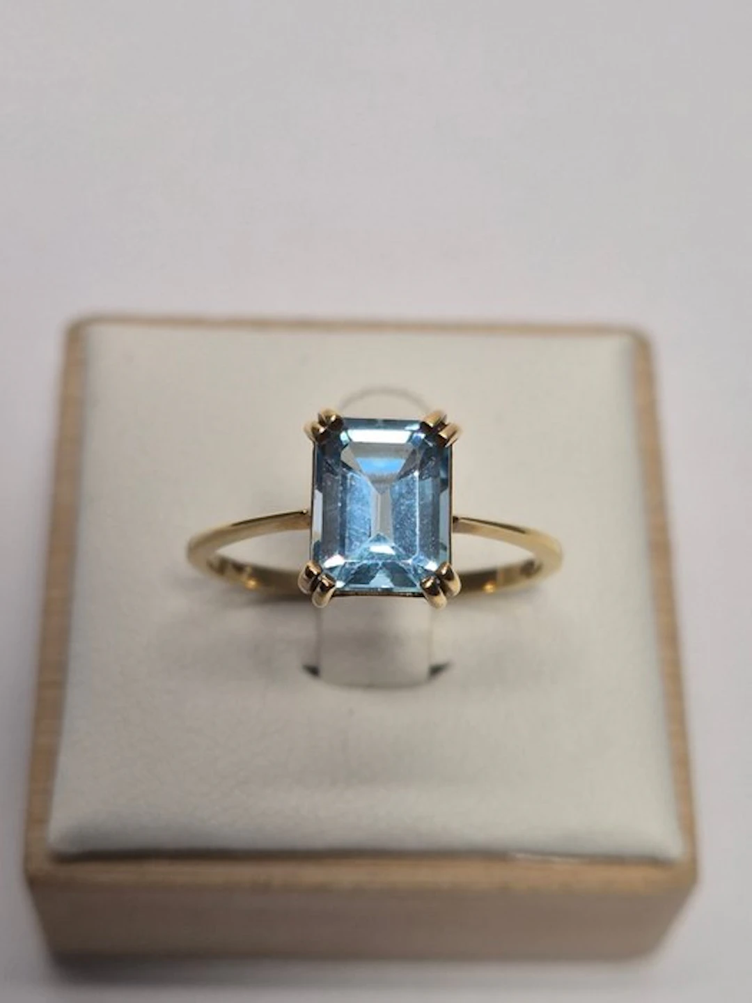 Cocktail ring - 18 kt. Yellow gold - 2.60ct. tw. Topaz - Artisanal