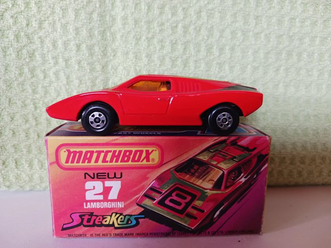 Matchbox 1:64 - Model car - Matchbox Streakers. Lamborghini Countach