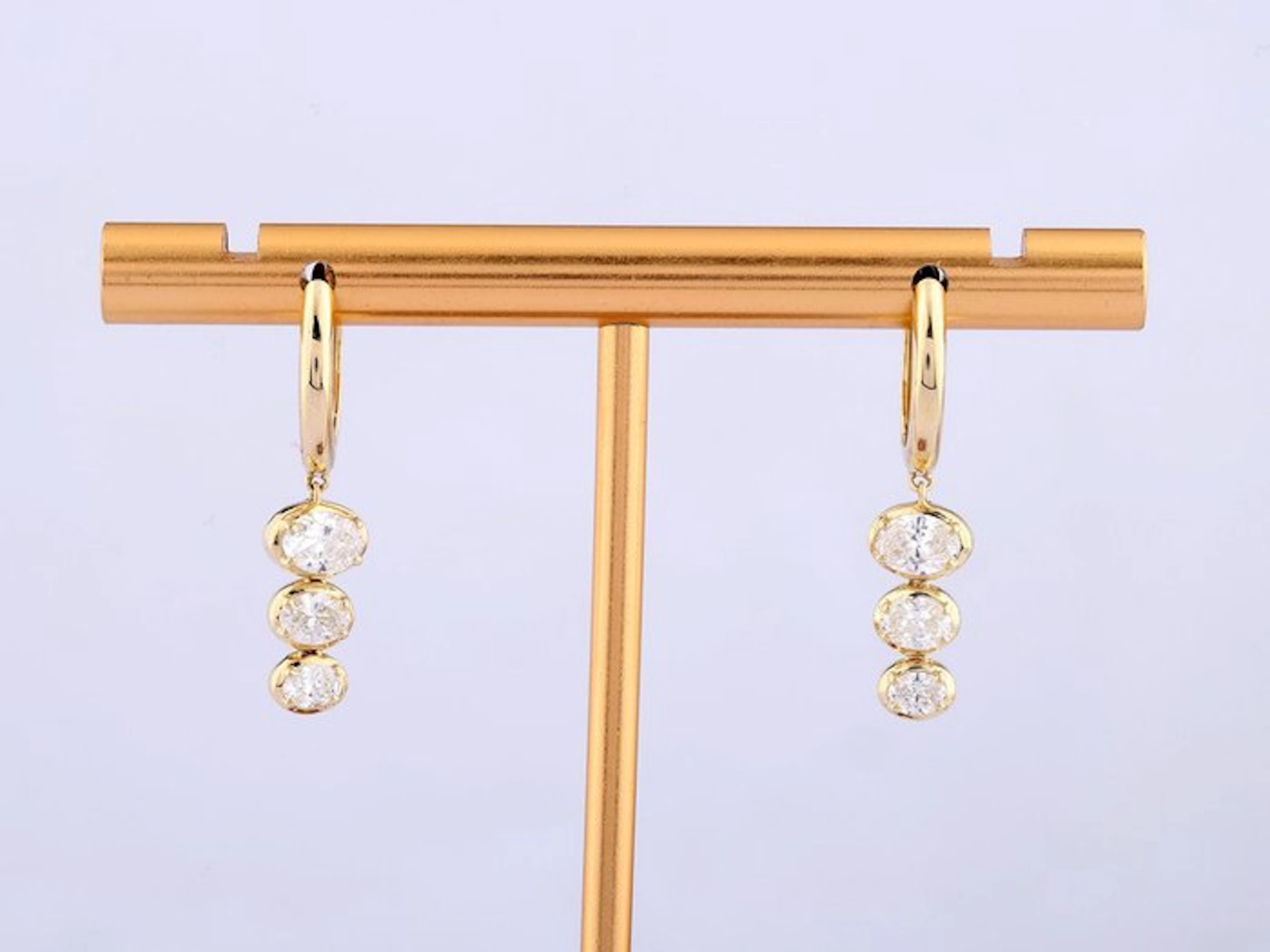 Earrings - 14 kt. Yellow gold - 1.03ct. tw. Diamond (Natural)