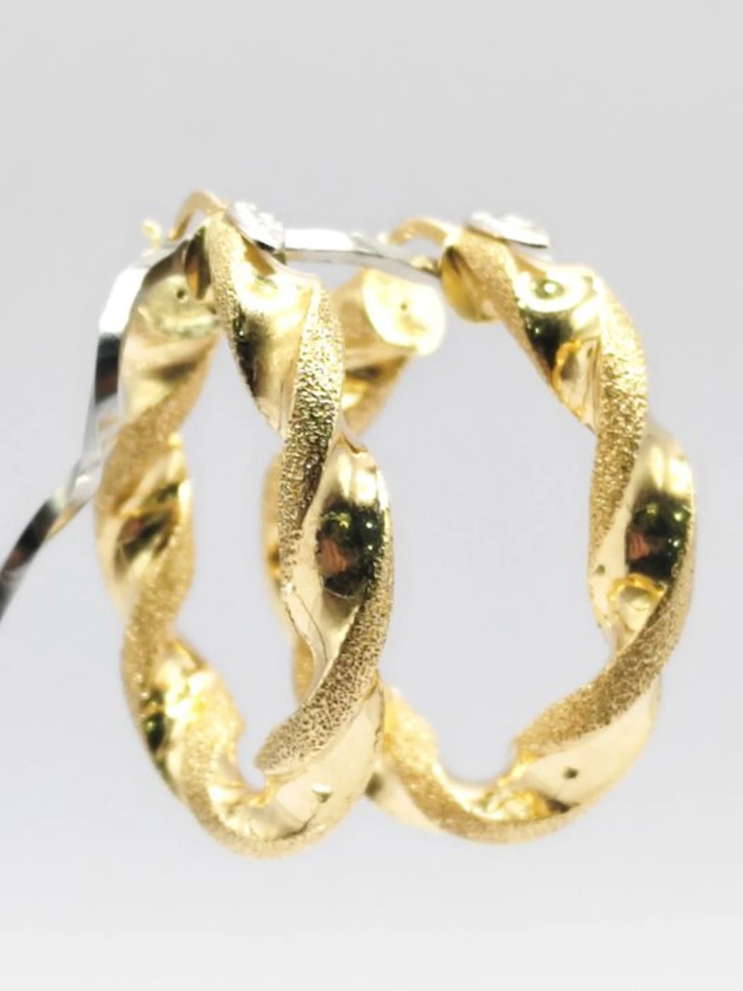 Earrings - 18 kt. Yellow gold
