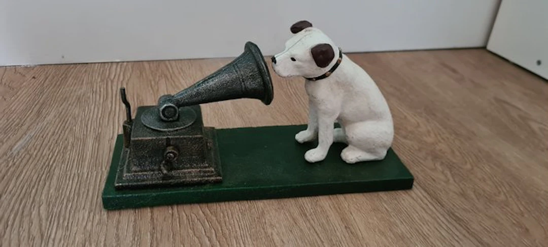 His Masters Voice - Beeldje Victor (Nippet) - 78 rpm gramophone player