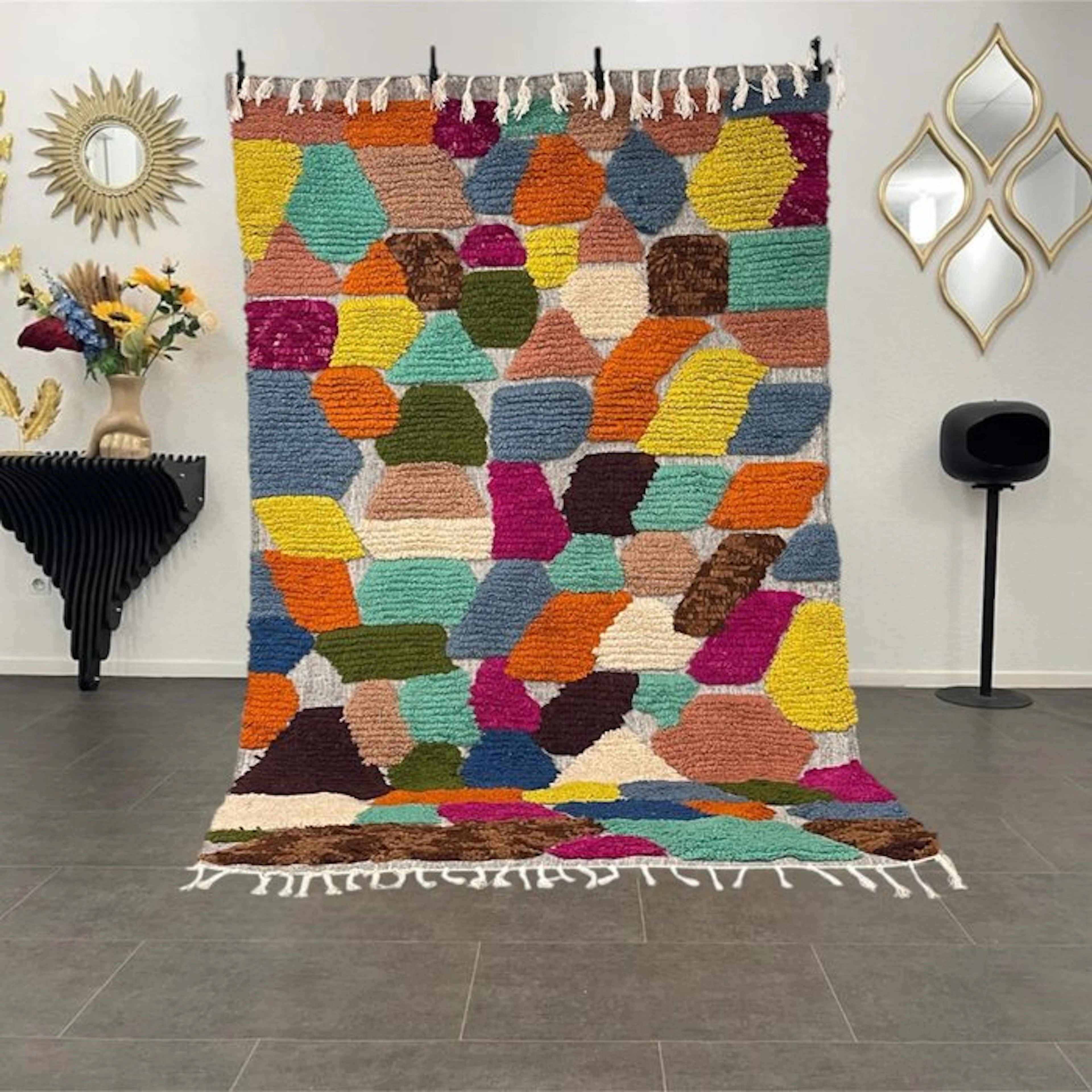 Berber, Colorful Moroccan rug — Cultural expression —...