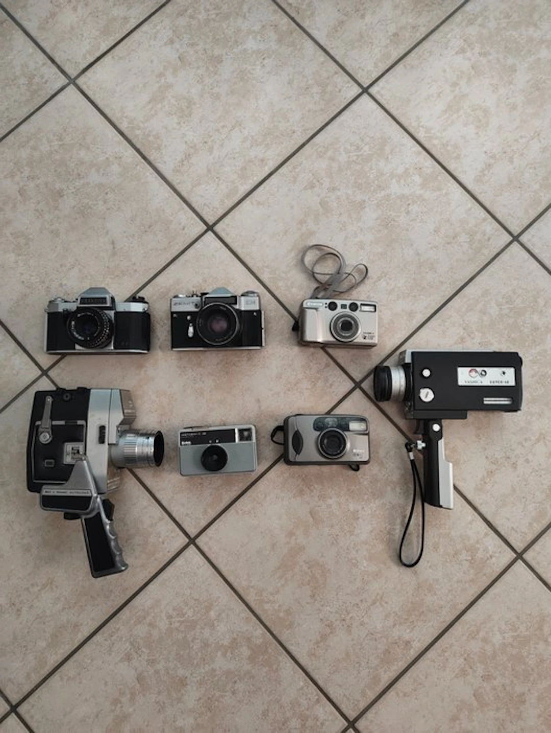 Yashica, Nikon