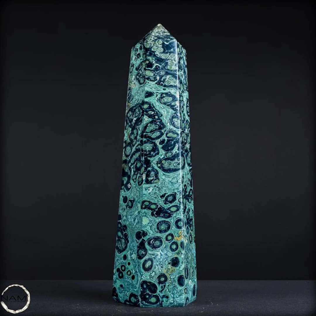 Majestic Kambaba Obelisk from Madagascar – 2.4 kg Naturkunst- 2481.38 g