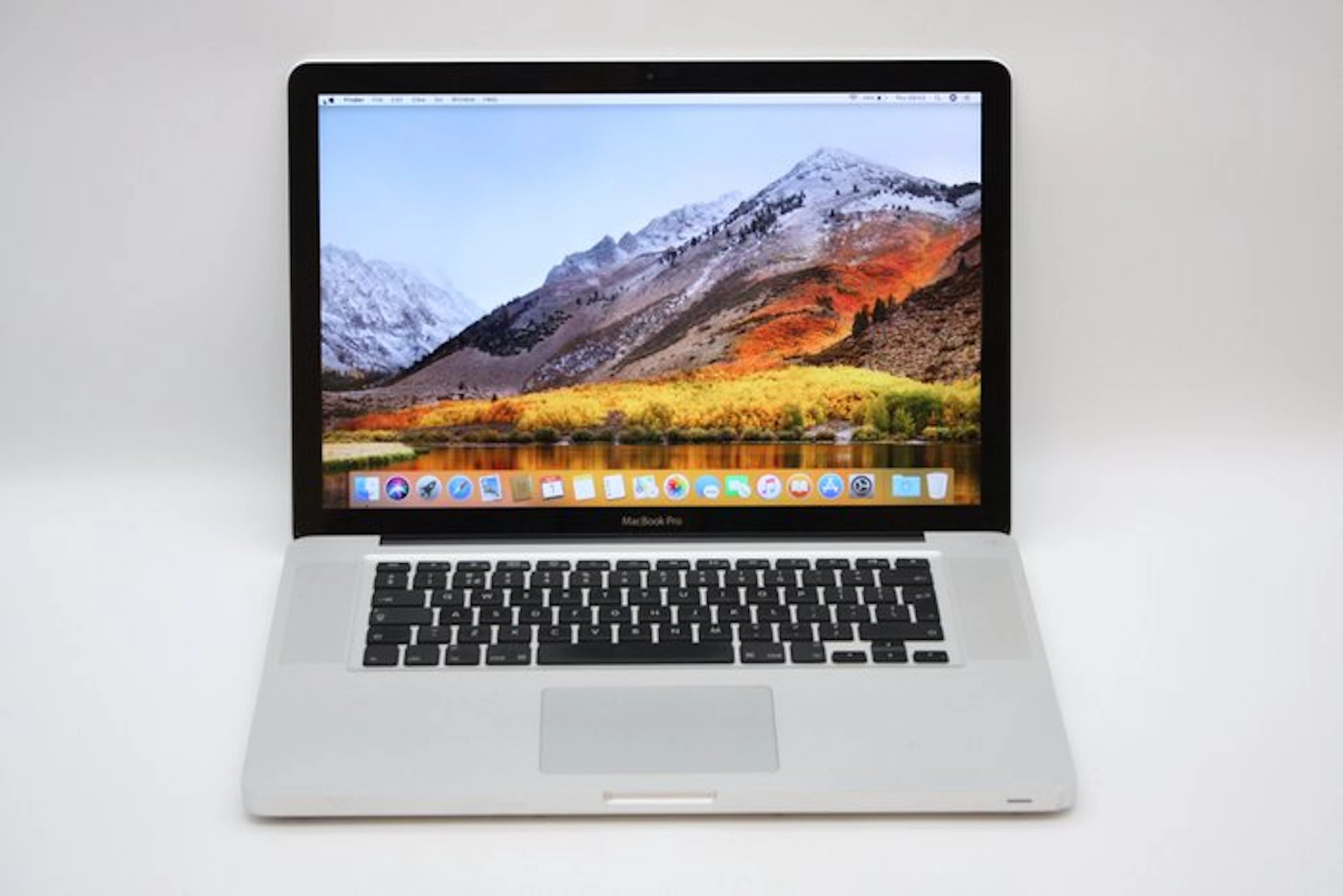 Apple MacBook Pro 15 inch | Intel Core i7 2.66Ghz CPU |...