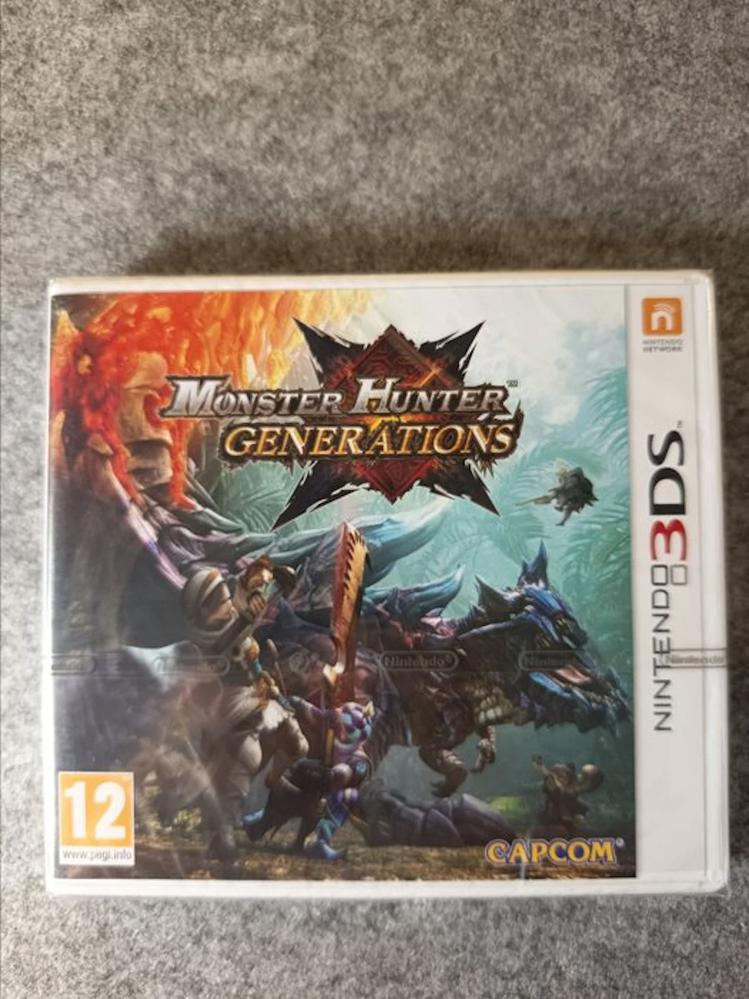 Nintendo - Nintendo 3DS - Monster Hunter Generations...