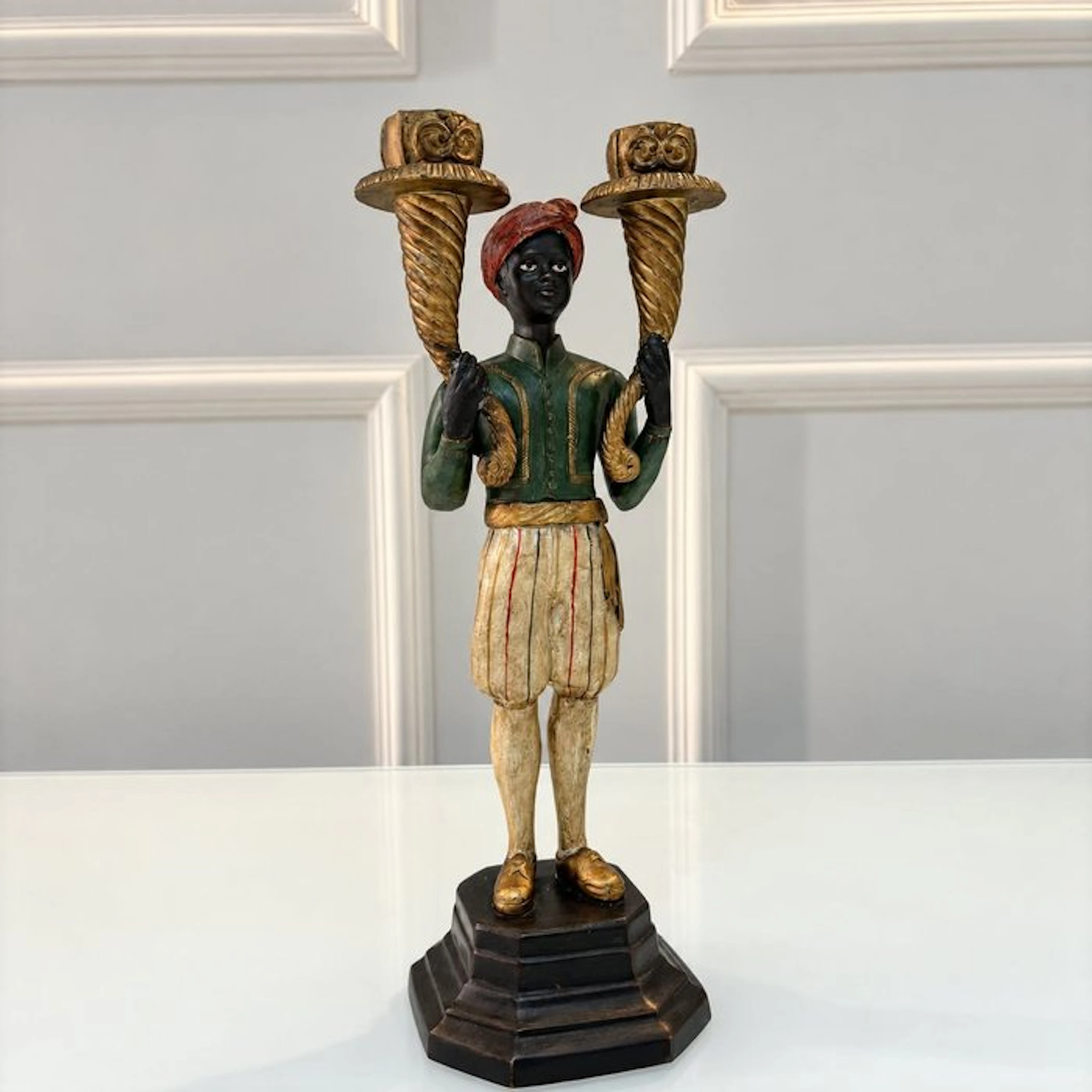 Vintage Venetian - Figure - Metal