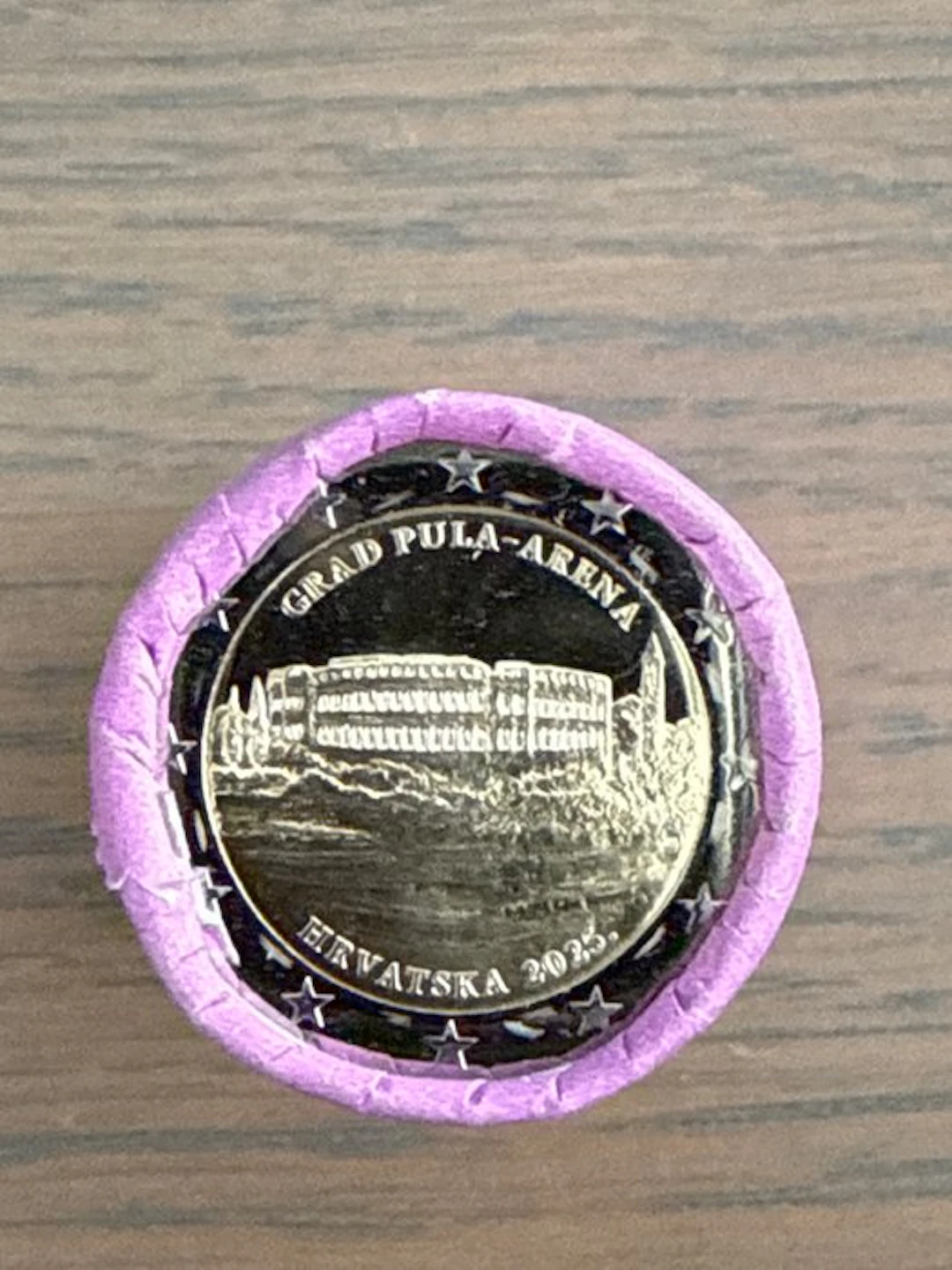 Croatia. 2 Euro 2025 "Grad Pula" (25 coins) in roll (No reserve price)