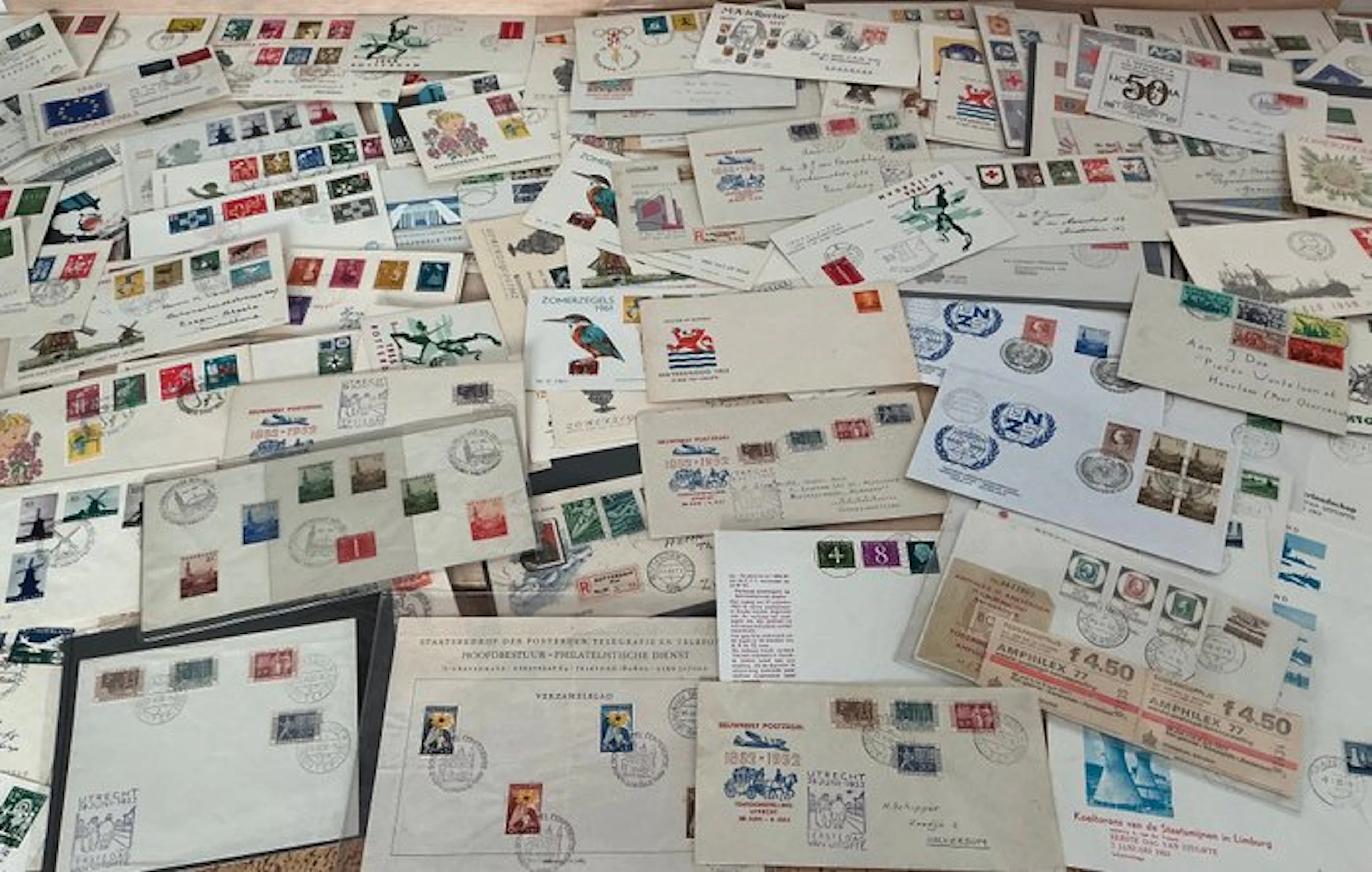Netherlands - Batch of hundreds of semi-classic FDCs