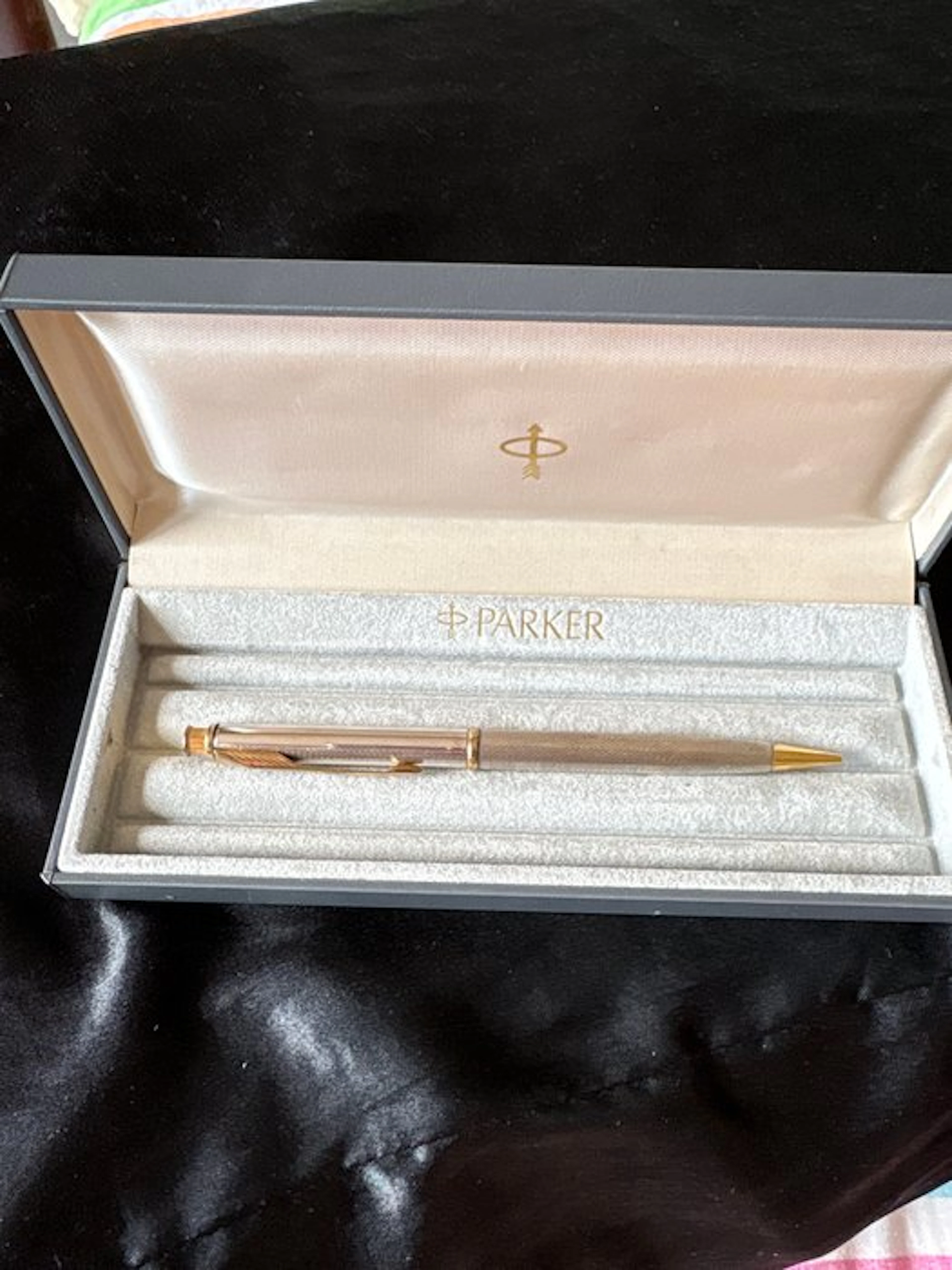 Parker - 75 - No reserve price - Pen