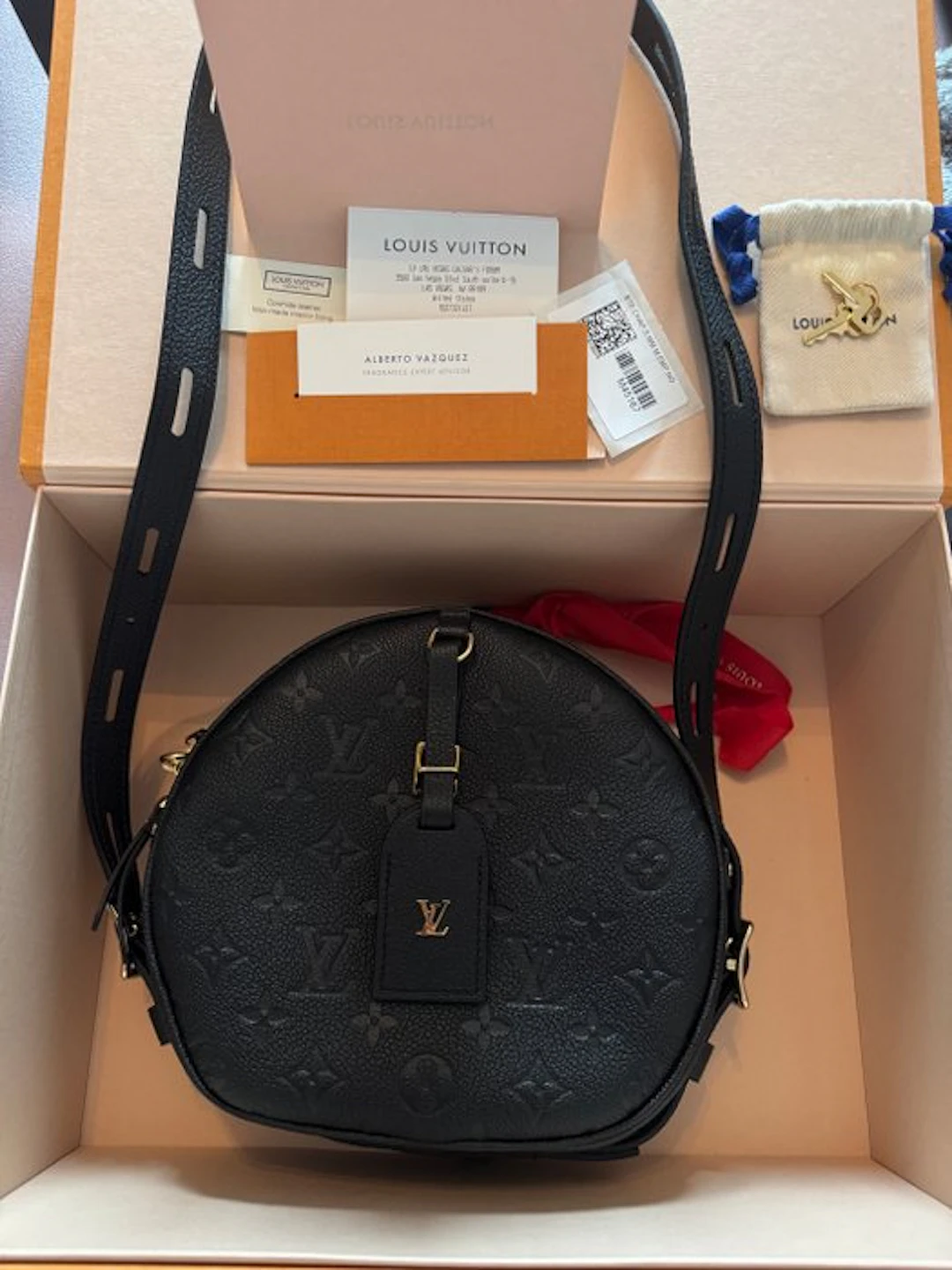 Louis Vuitton - Boite Chapeau - Handbag