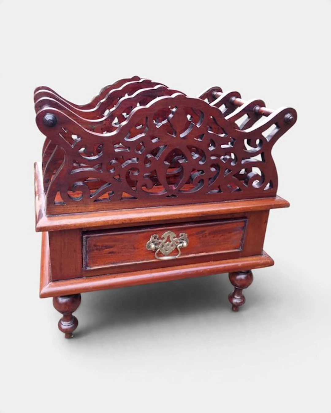 Magazine rack - Mahogany - Rare Canterbury in Mahogany