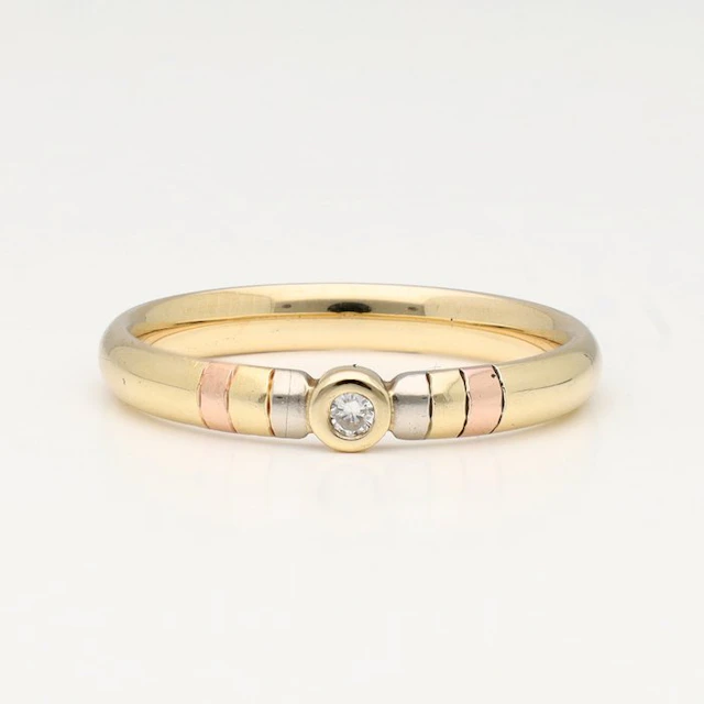 Ring - 14 kt. Yellow gold - 0.04ct. tw. Diamond (Natural)
