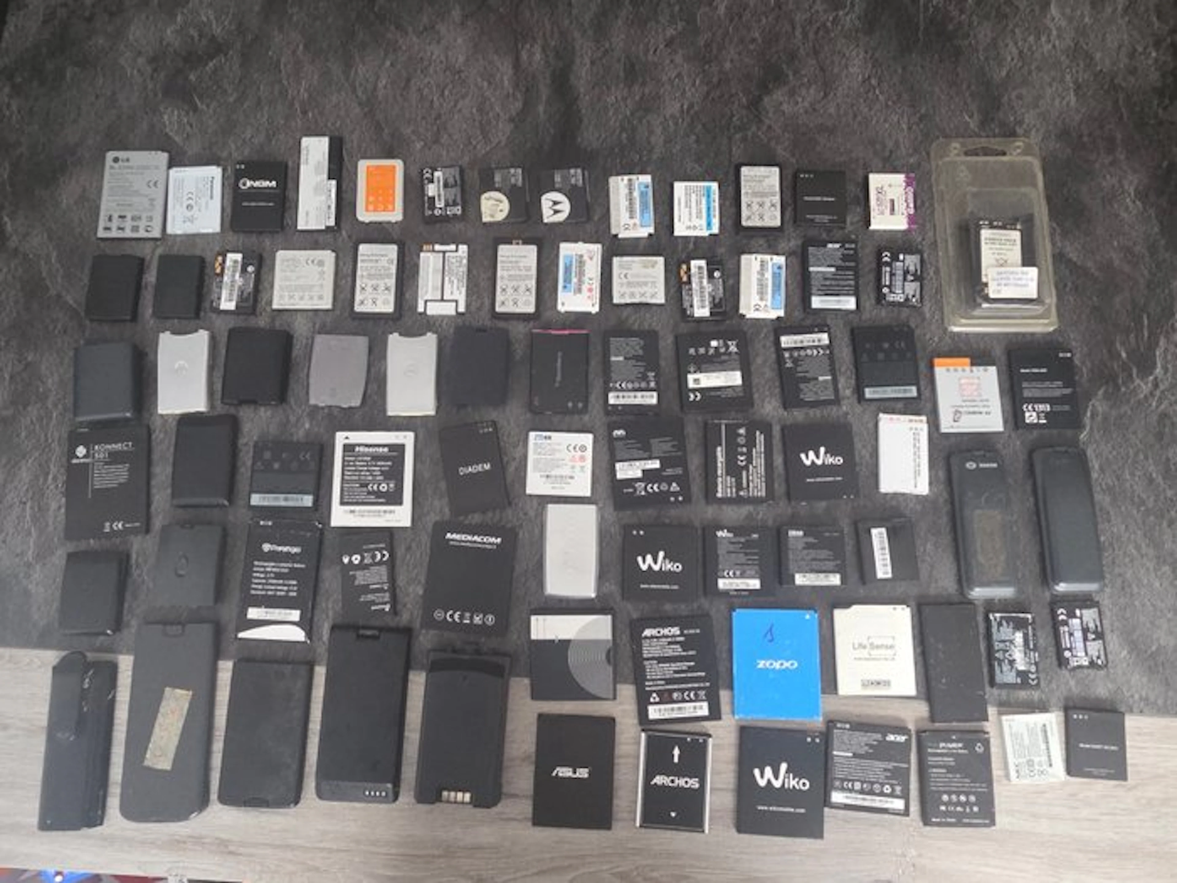 Samsung - Smartphone (200)