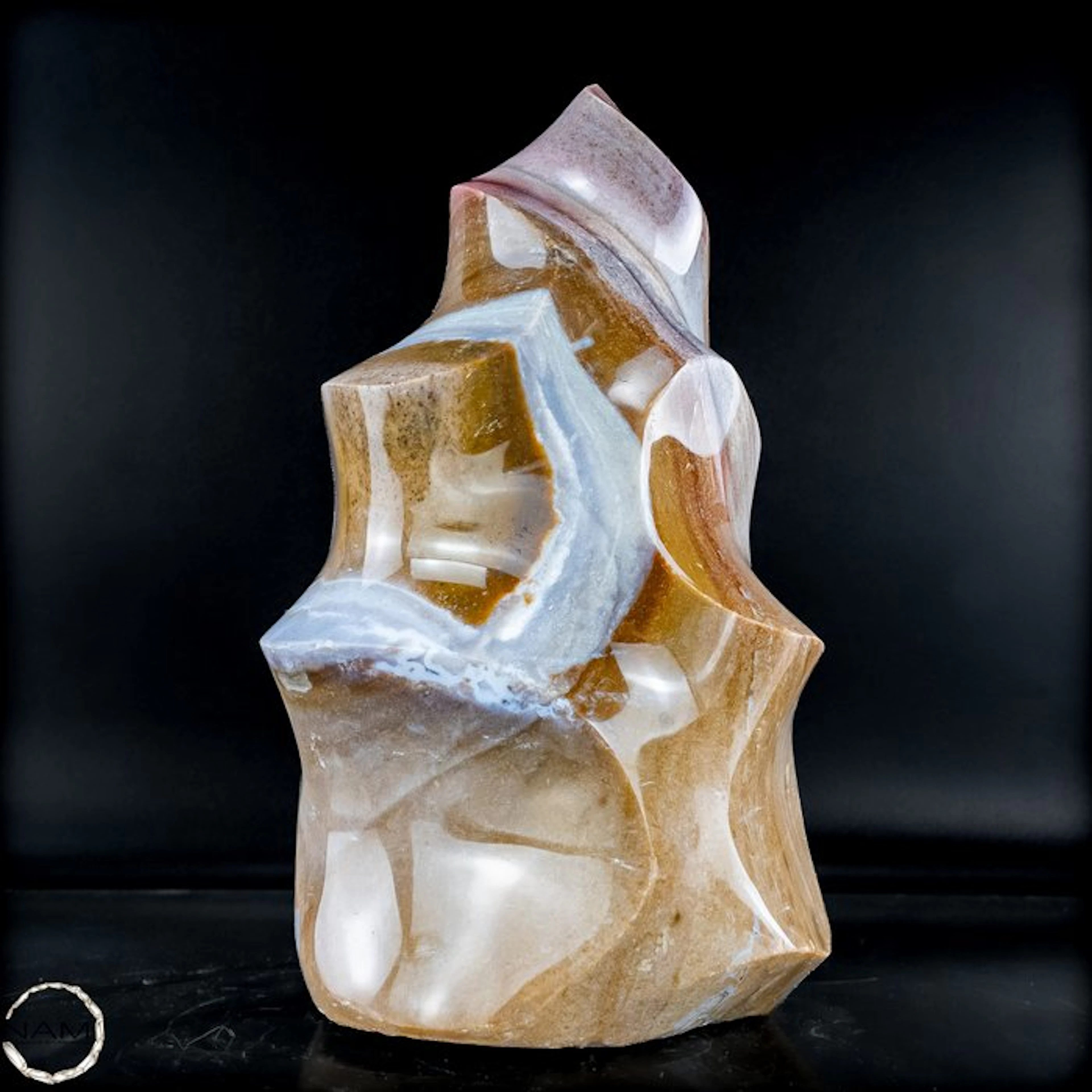 Natural Ocean Jasper Flame from Madagascar – A colorful...