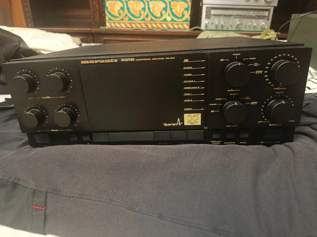 Marantz - PM-64 MkII 'Quarter-A' Audio amplifier