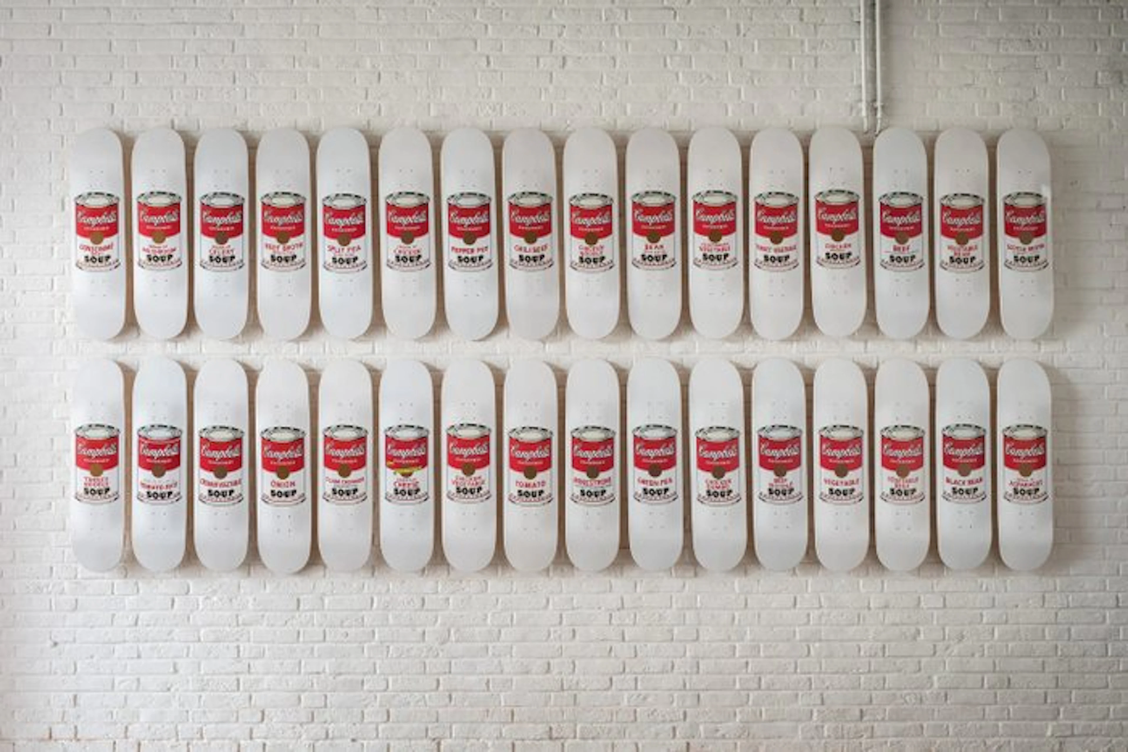 Andy Warhol (1928-1987) (after) - 32 Campbell's Soup Cans