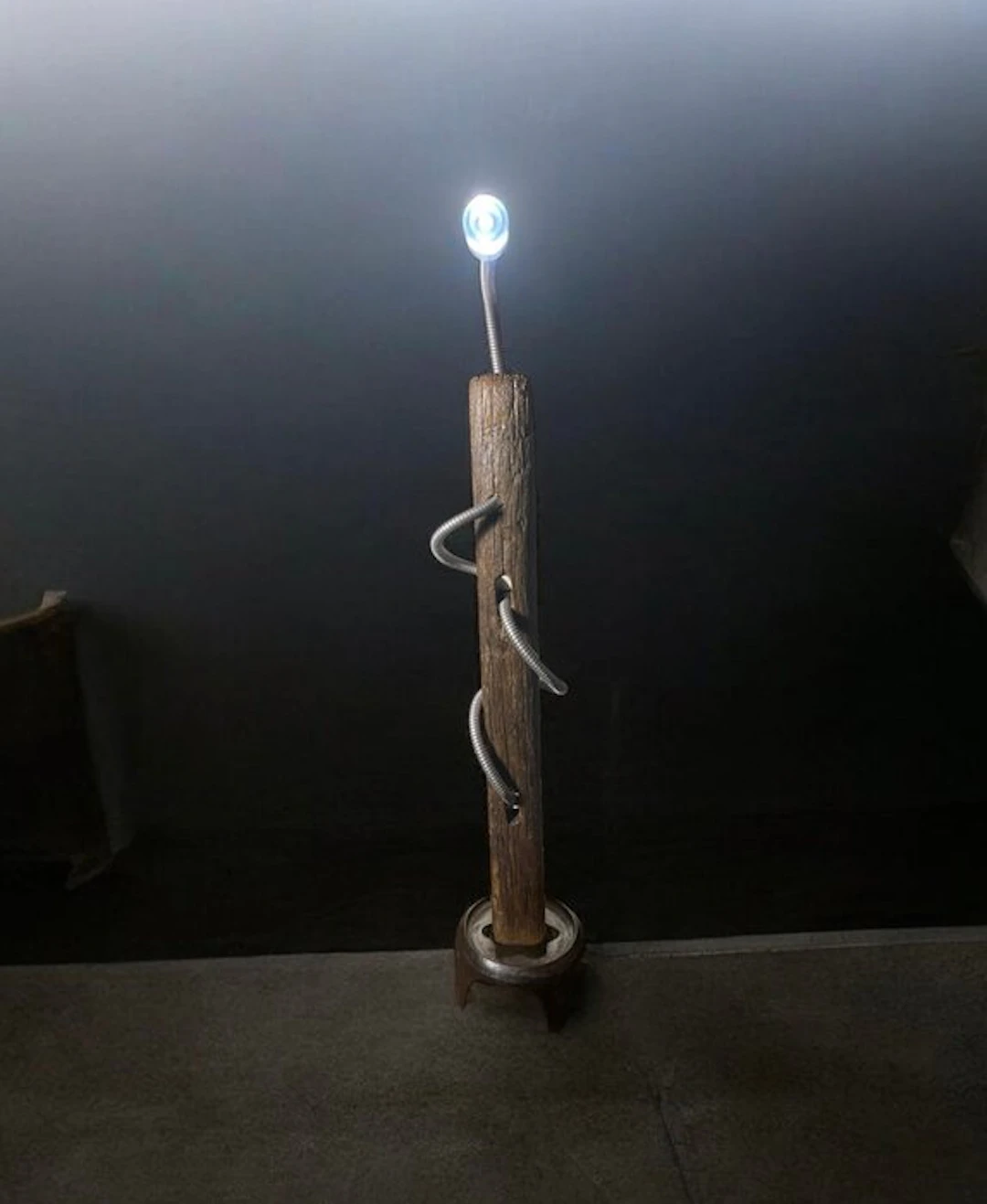 Mr Vintage S B - Lamp - Steel, Iron, Wood - One-of-a-kind piece