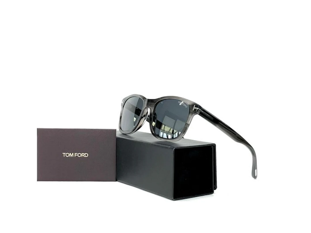 Tom Ford - Eric-02